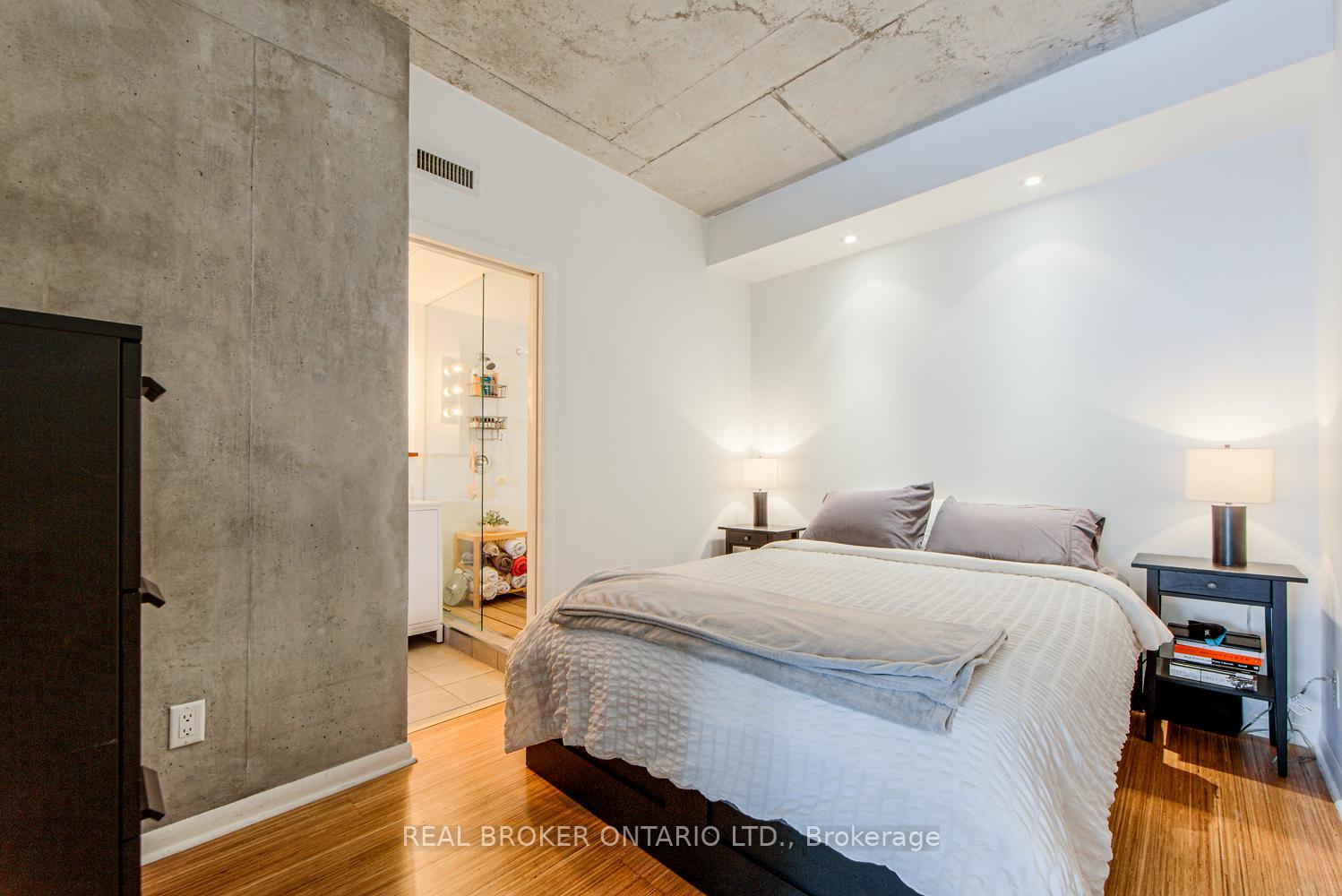 Photo 19 of Unit 732, 333 Adelaide Street E, Toronto, Moss Park — HOMEH