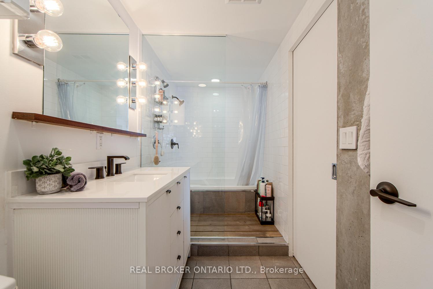 Photo 22 of Unit 732, 333 Adelaide Street E, Toronto, Moss Park — HOMEH