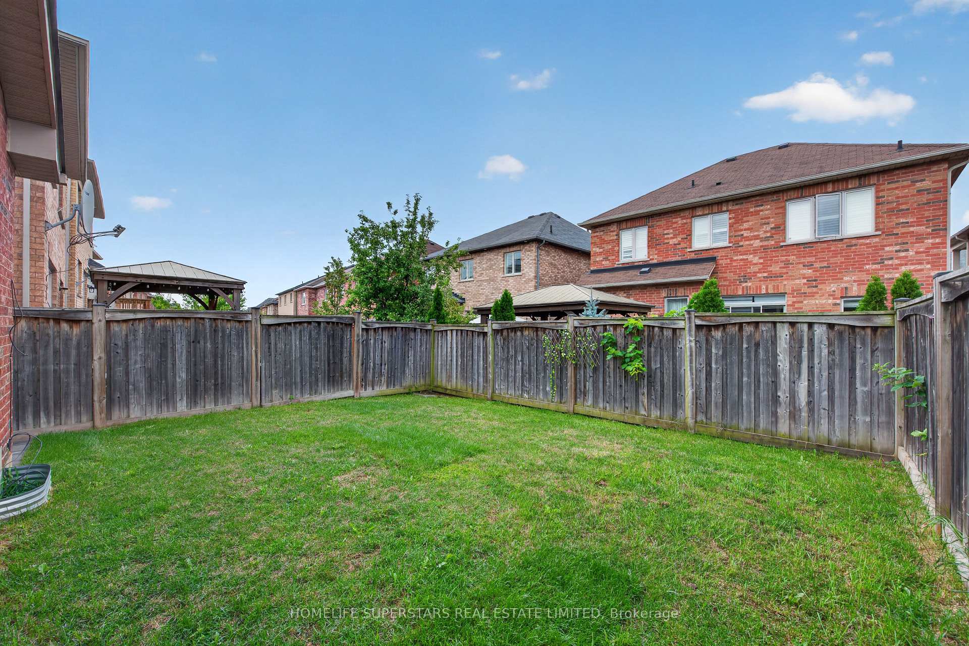 Photo 7 of 254 Giddings Crescent, Milton, Scott — HOMEH