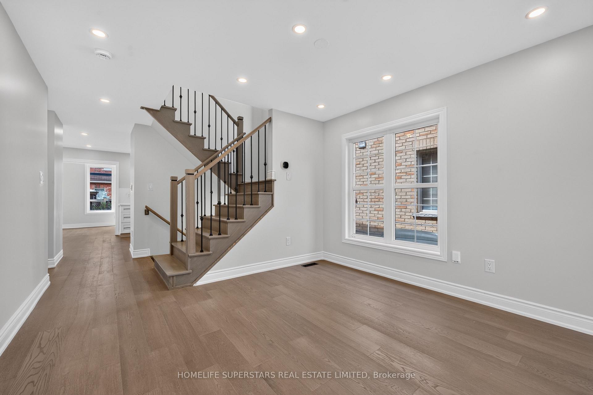 Photo 14 of 254 Giddings Crescent, Milton, Scott — HOMEH
