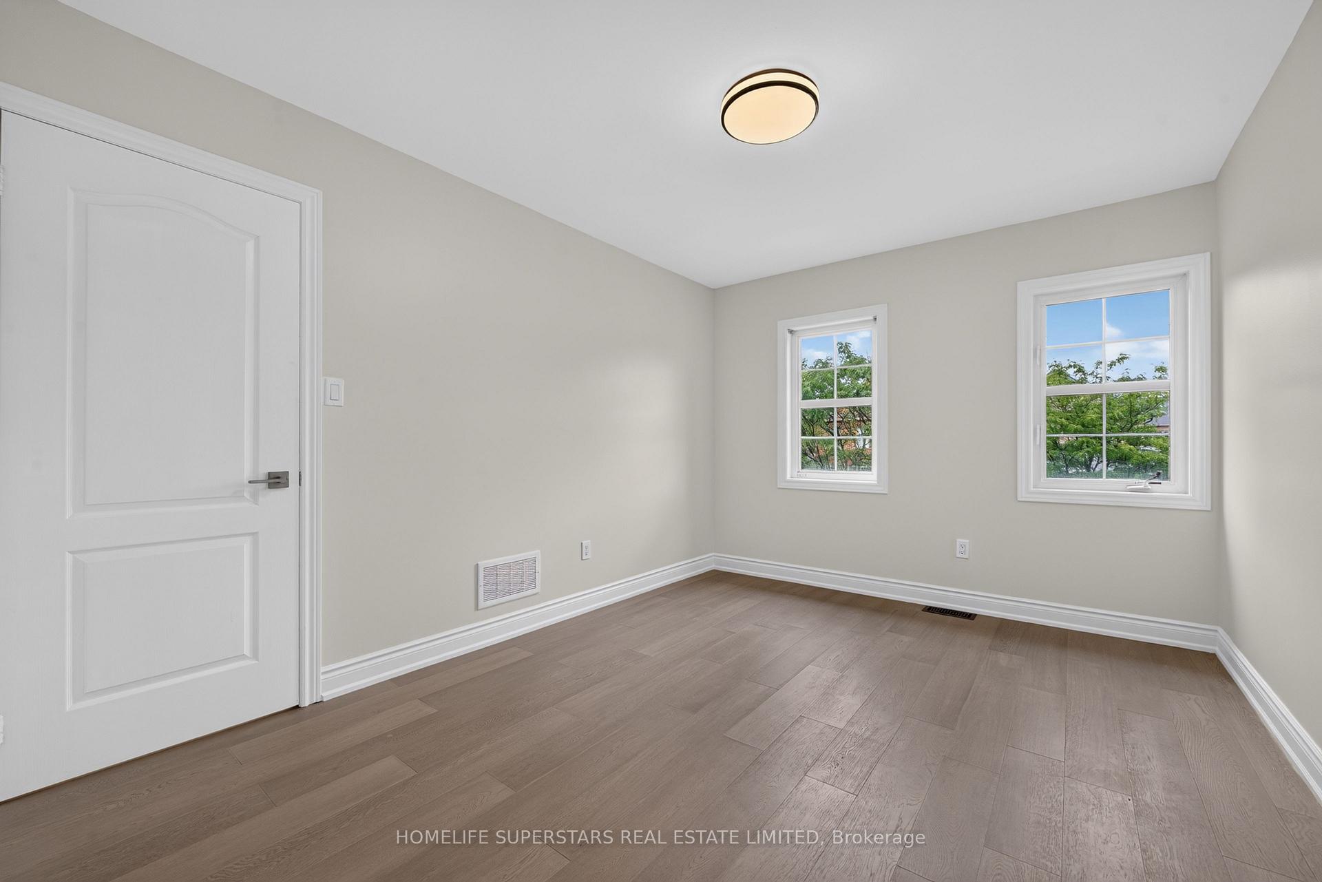 Photo 37 of 254 Giddings Crescent, Milton, Scott — HOMEH
