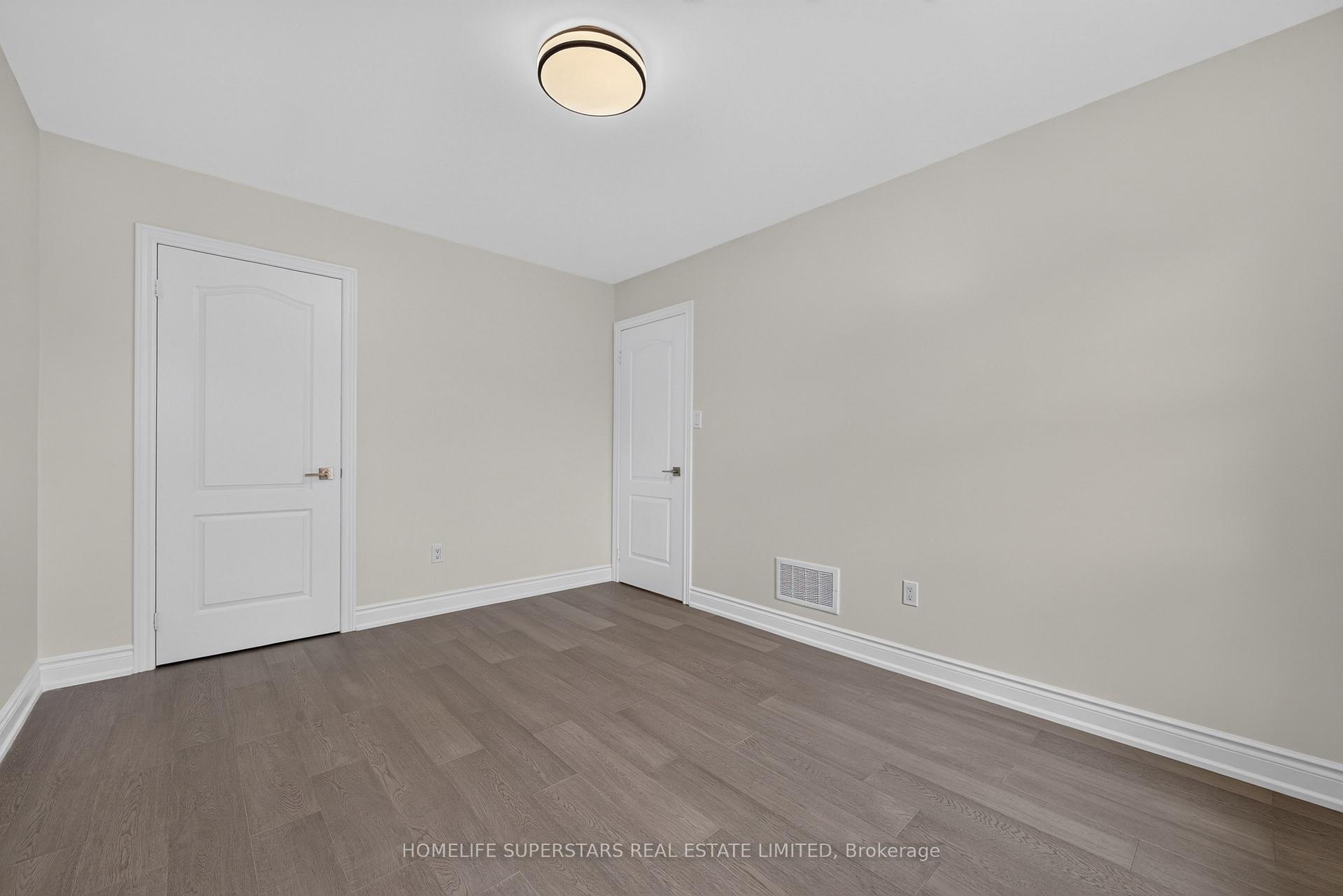 Photo 38 of 254 Giddings Crescent, Milton, Scott — HOMEH
