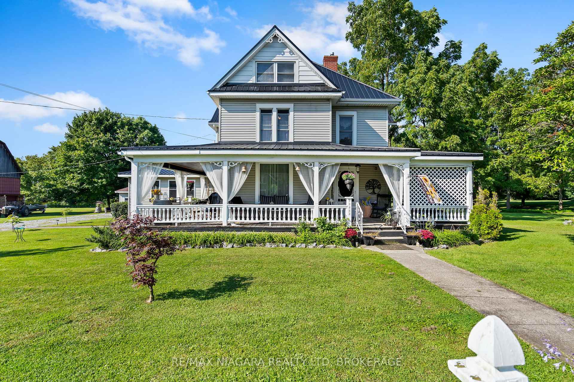 Photo 5 of 11562 Lakeshore Road, Wainfleet, Lakeshore — HOMEH