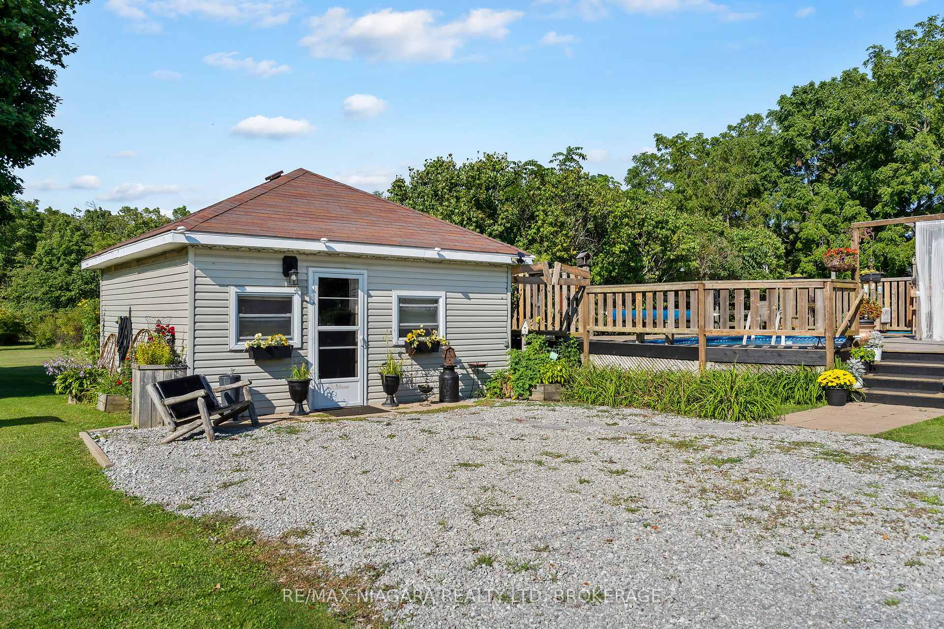 Photo 14 of 11562 Lakeshore Road, Wainfleet, Lakeshore — HOMEH