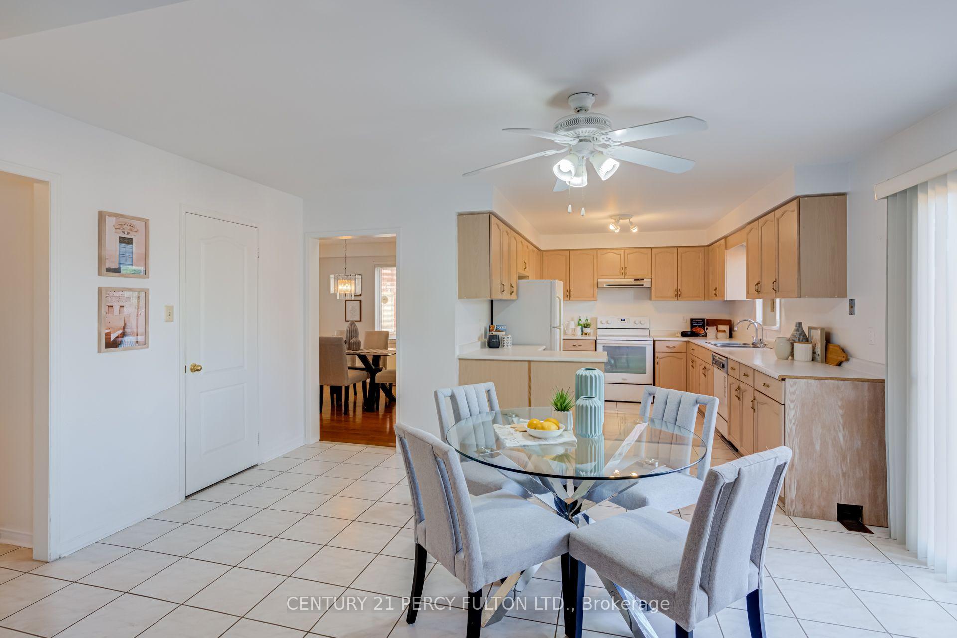 Photo 14 of 199 Fallingbrook Street, Whitby, Pringle Creek — HOMEH