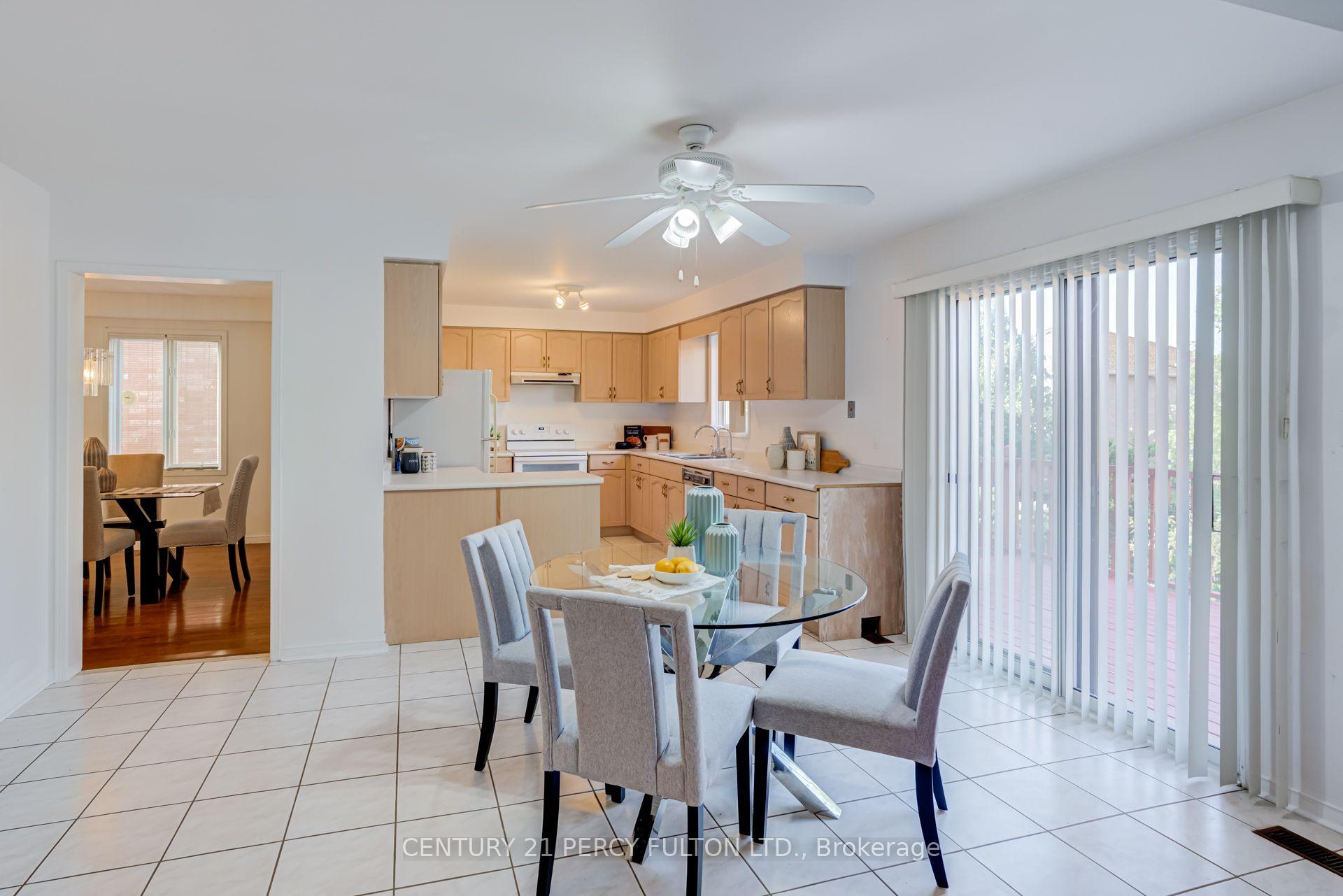Photo 15 of 199 Fallingbrook Street, Whitby, Pringle Creek — HOMEH