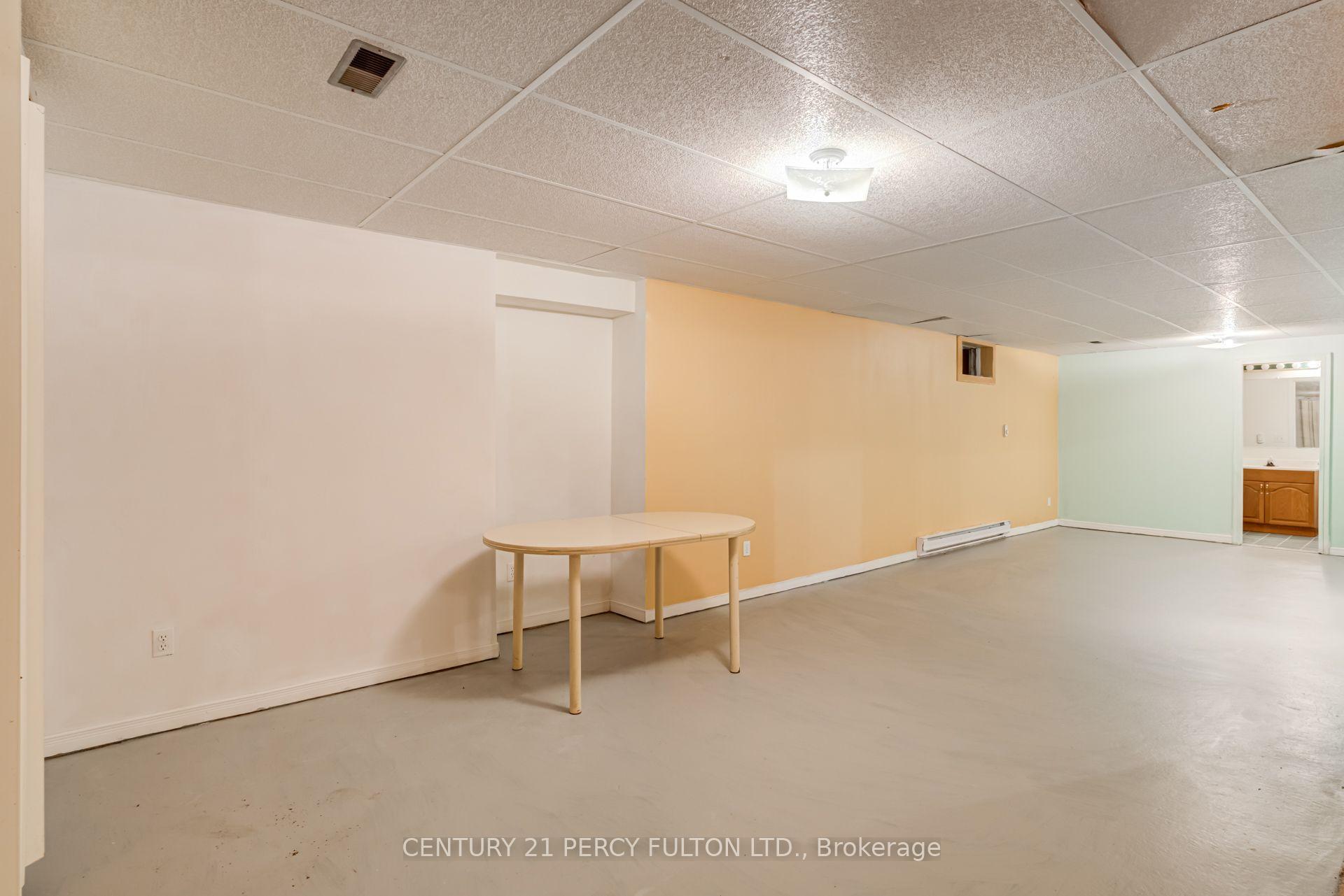 Photo 34 of 199 Fallingbrook Street, Whitby, Pringle Creek — HOMEH