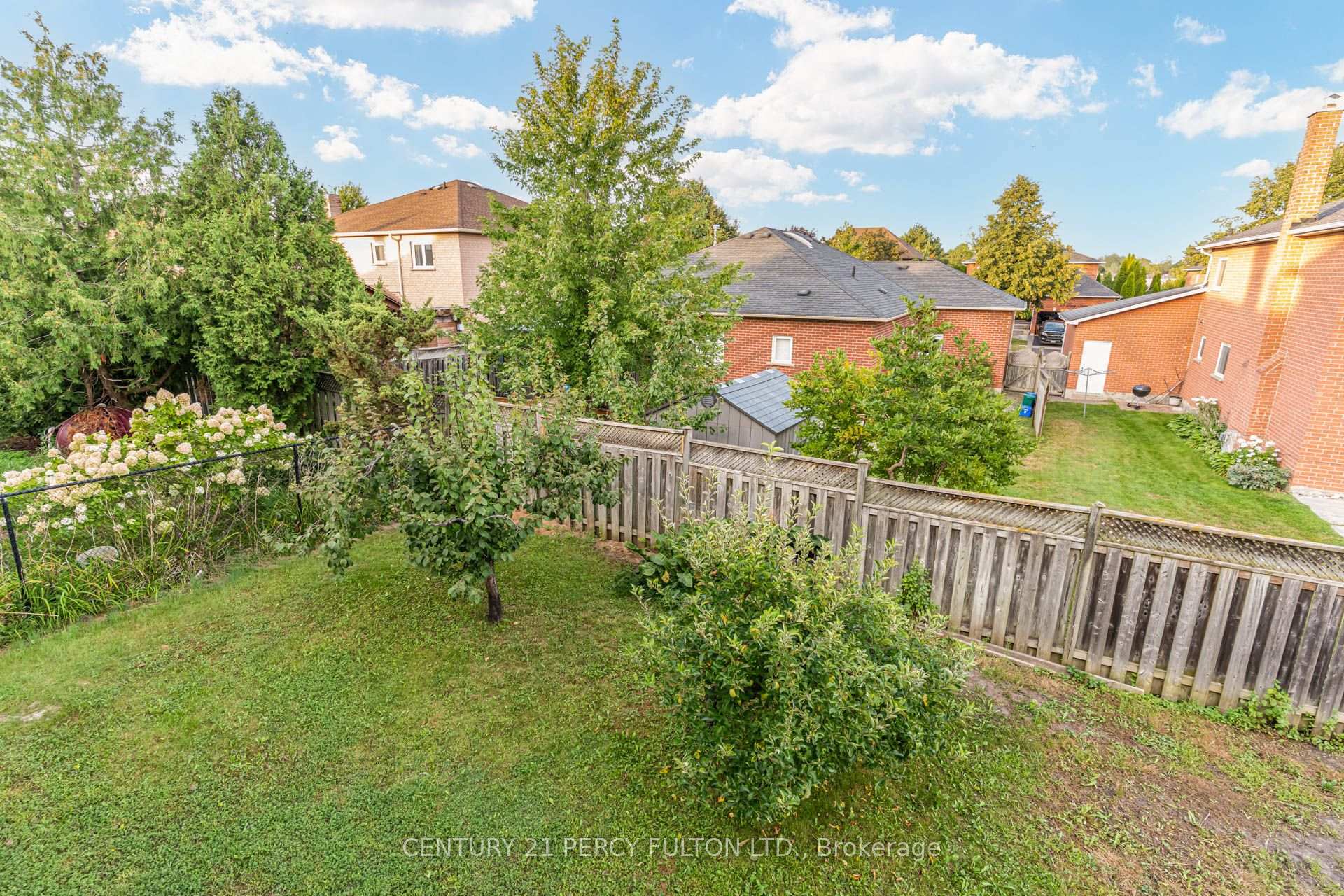 Photo 43 of 199 Fallingbrook Street, Whitby, Pringle Creek — HOMEH