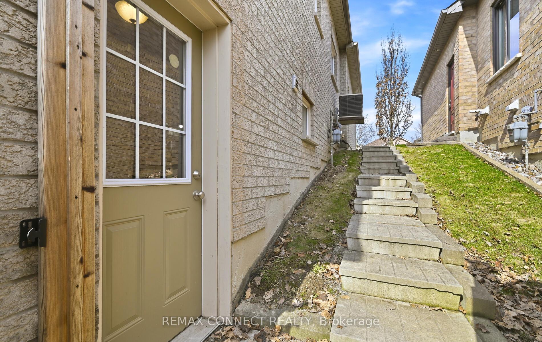 Photo 44 of 2361 Southcott Road, Pickering, Brock Ridge — HOMEH
