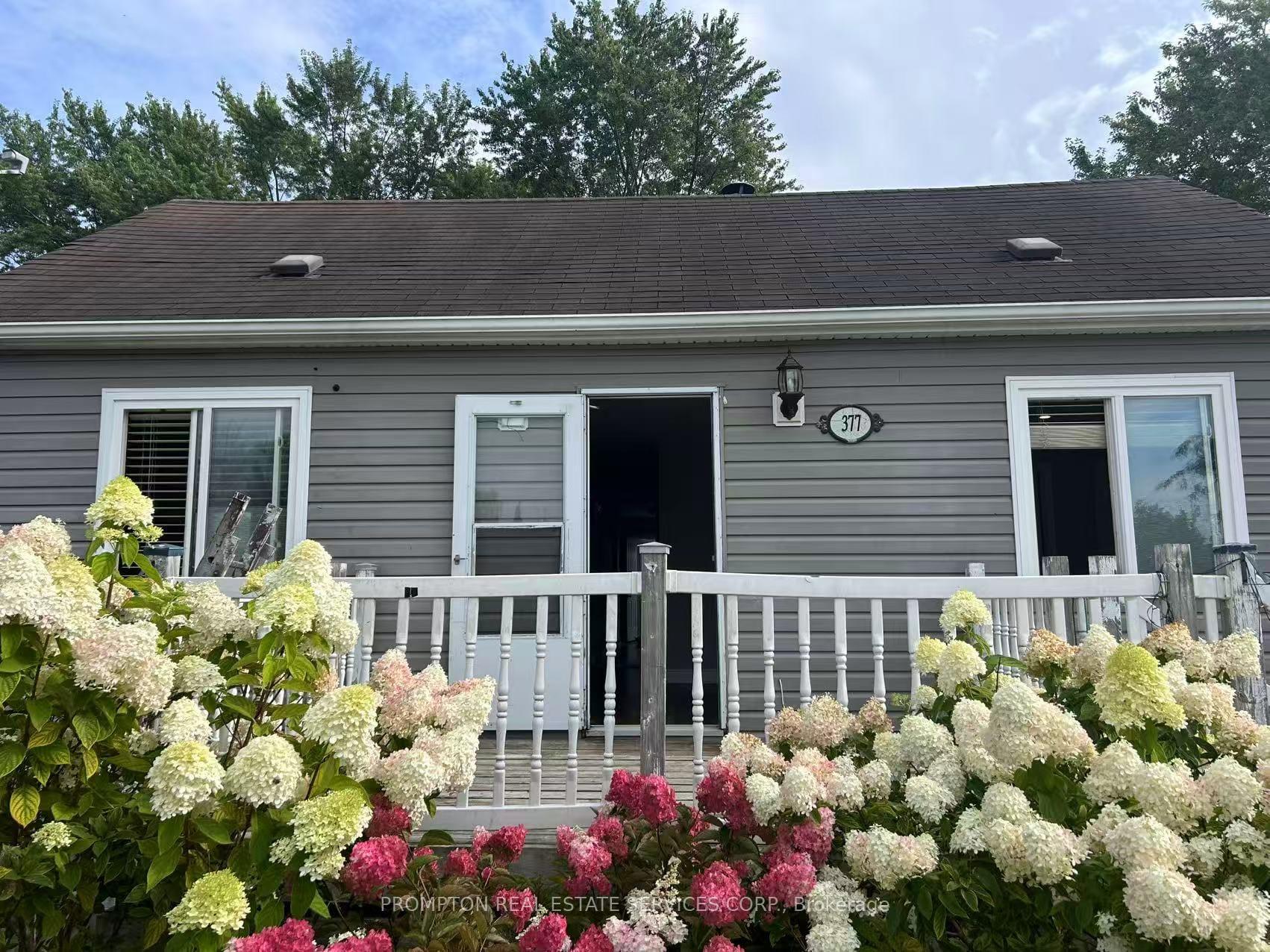 Photo 4 of 377 Walter Drive, Georgina, Keswick South — HOMEH