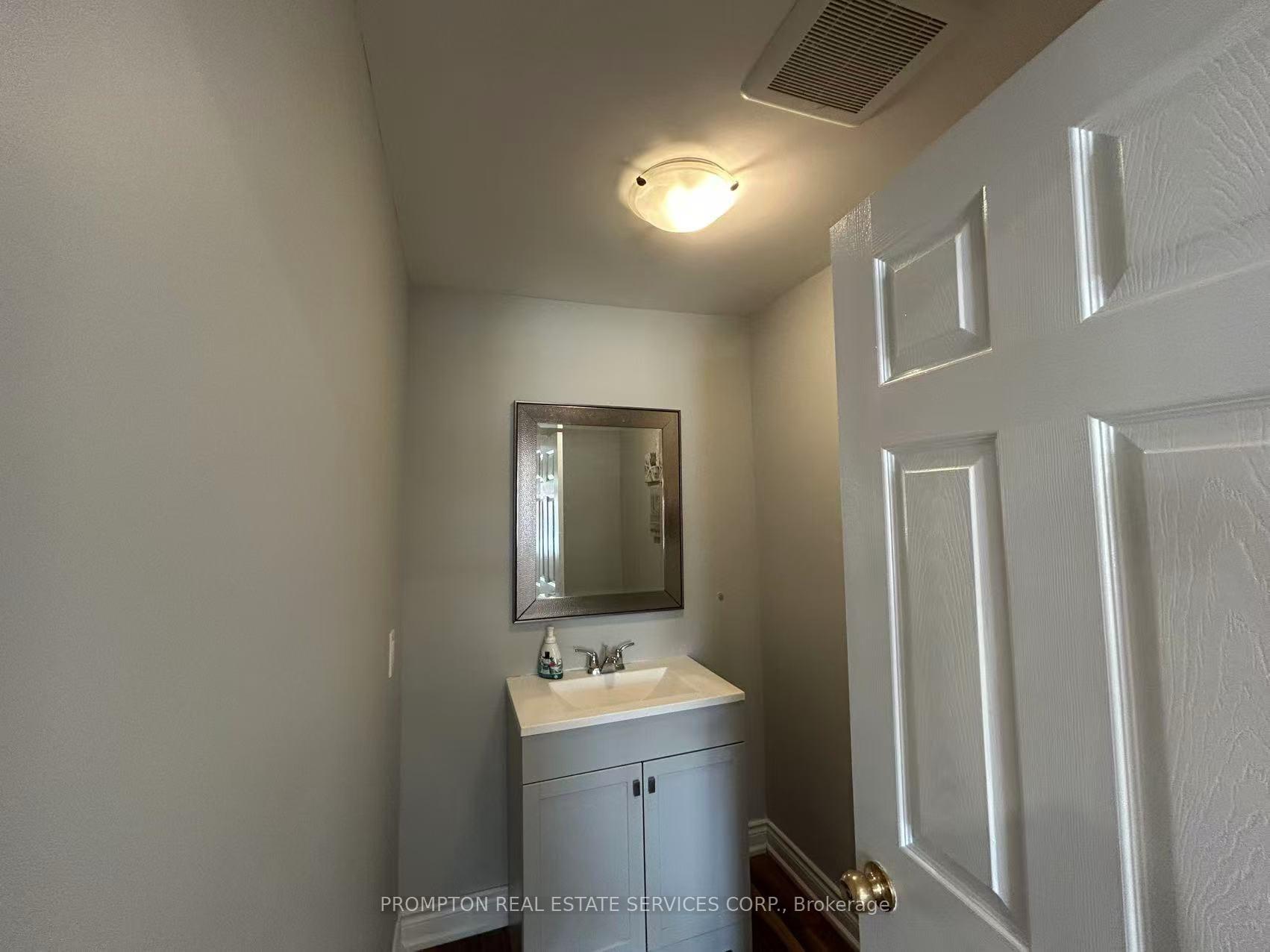 Photo 10 of 377 Walter Drive, Georgina, Keswick South — HOMEH