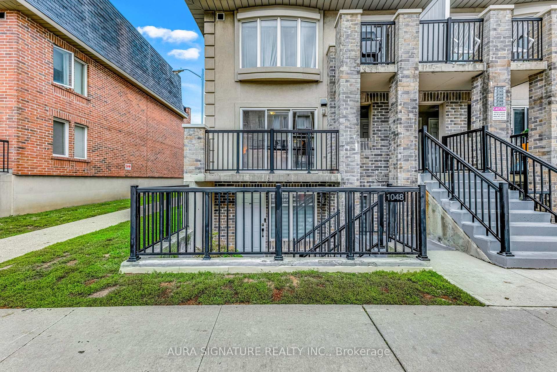 Photo 5 of Unit 2142, 105 George Appleton Way, North York, Downsview-Roding-CFB — HOMEH