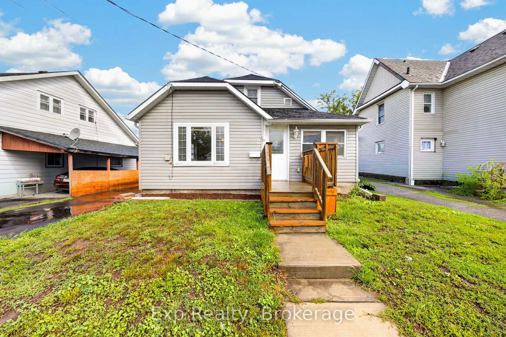 Photo 1 of 20 Richard Street, Quinte West, Trenton Ward — HOMEH
