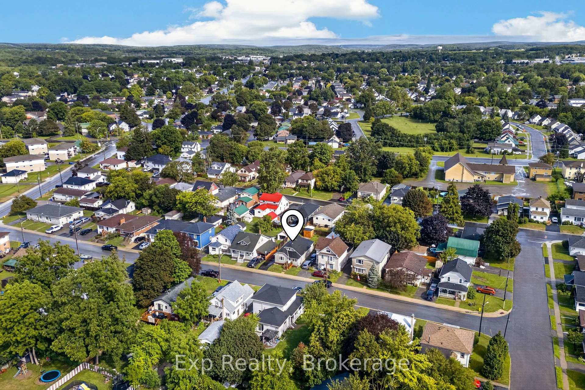 Photo 23 of 20 Richard Street, Quinte West, Trenton Ward — HOMEH