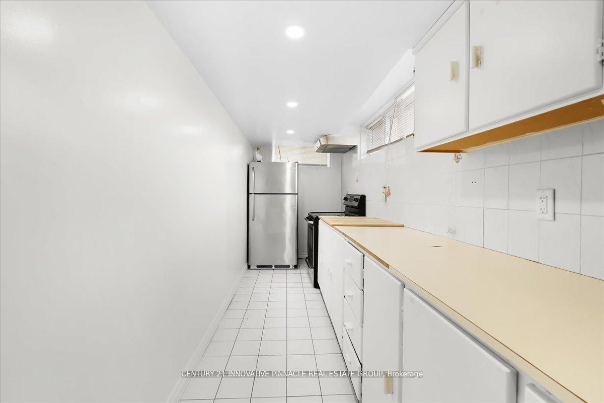 Photo 11 of Unit Bsmt, 1 Judhaven Road, Etobicoke, Thistletown-Beaumonde Heights — HOMEH