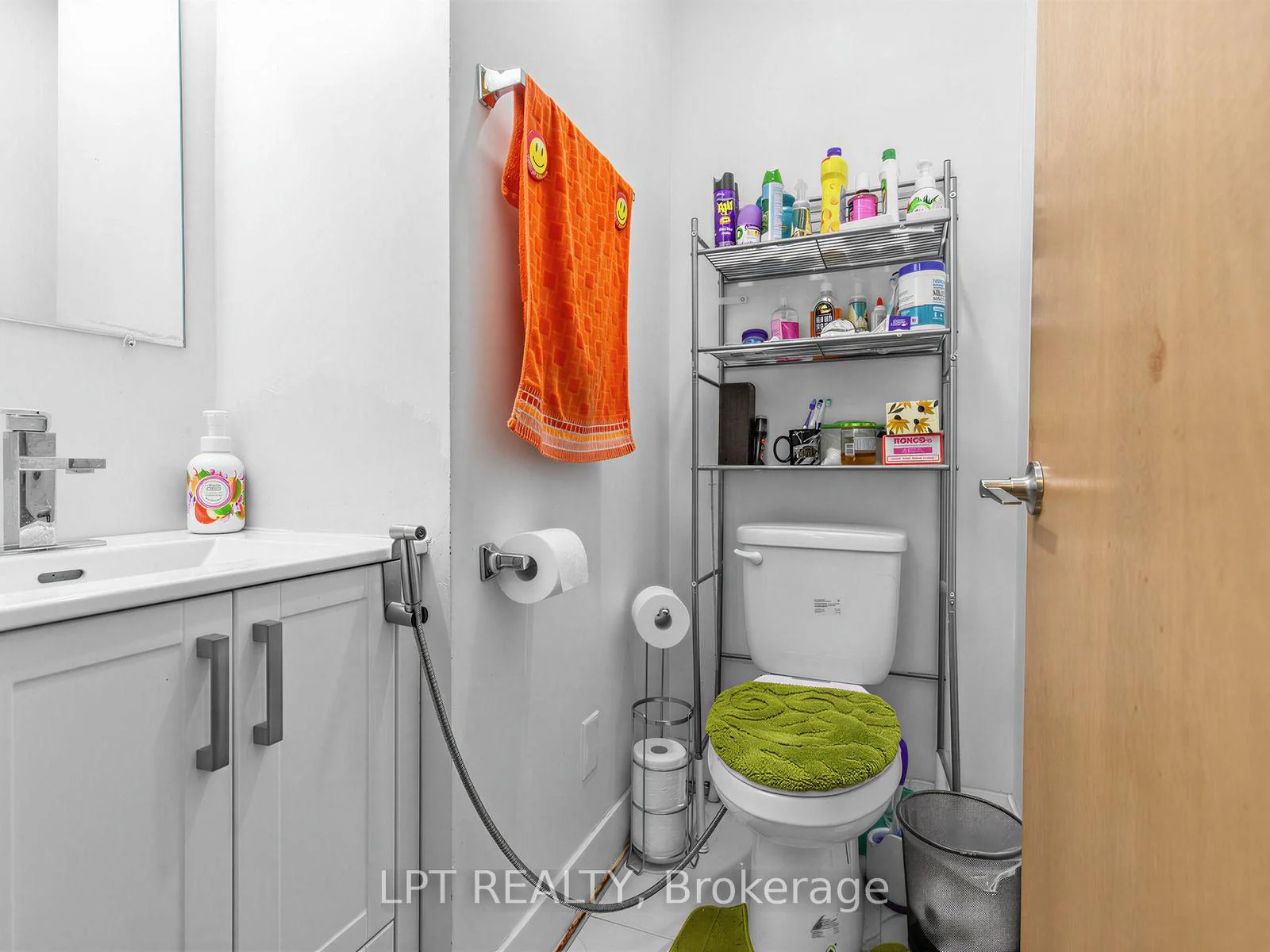 Photo 31 of 27 Kingsview Boulevard, Etobicoke, Kingsview Village-The Westway — HOMEH