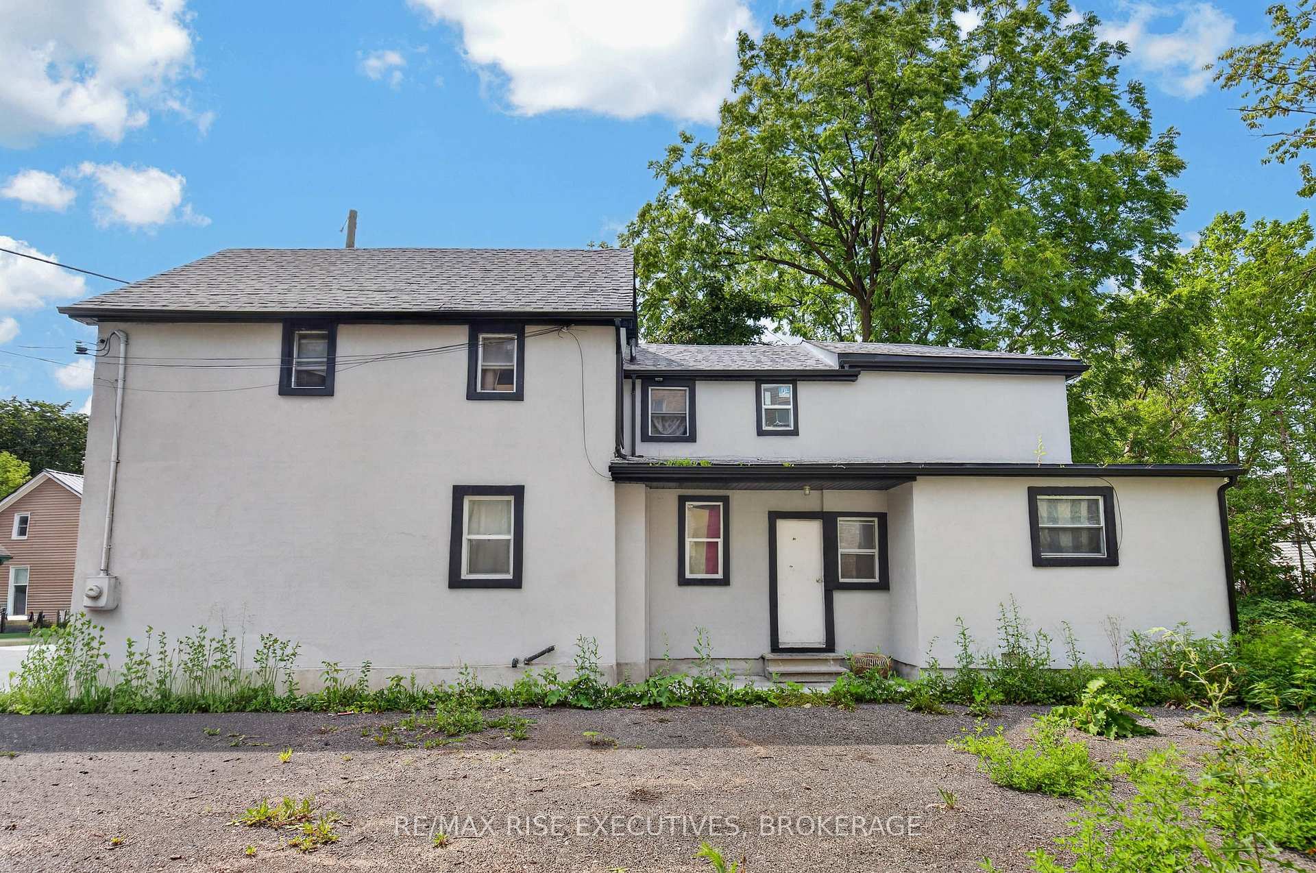 Photo 6 of 193 York Street, Kingston, East of Sir John A. Blvd — HOMEH