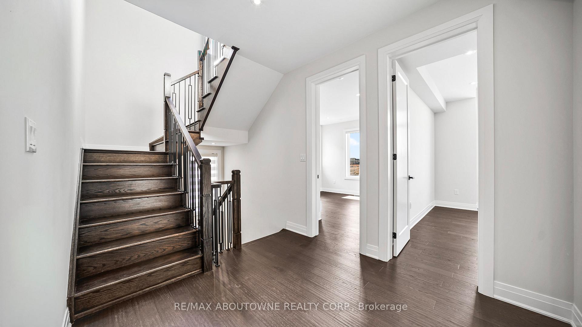 Photo 15 of 102 Settlers Road E, Oakville, Glenorchy — HOMEH