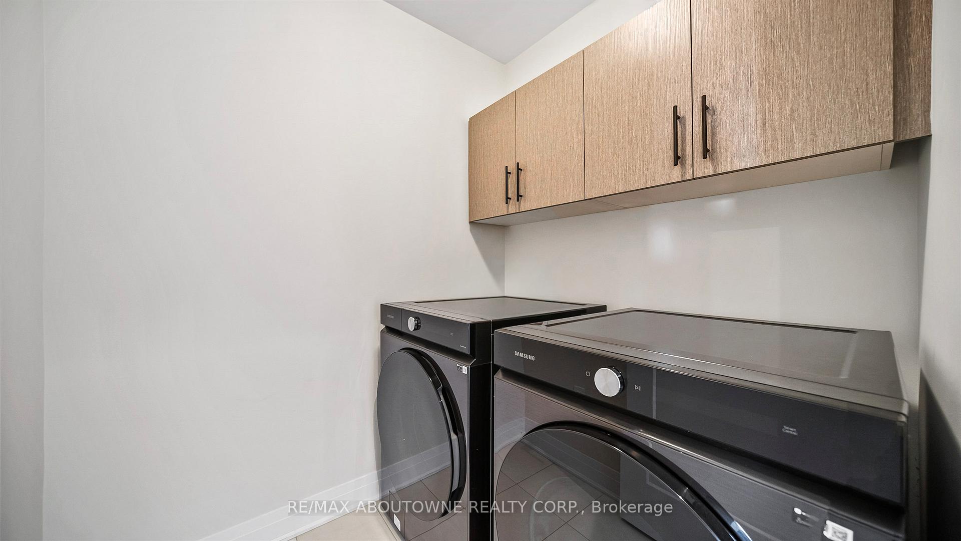 Photo 18 of 102 Settlers Road E, Oakville, Glenorchy — HOMEH