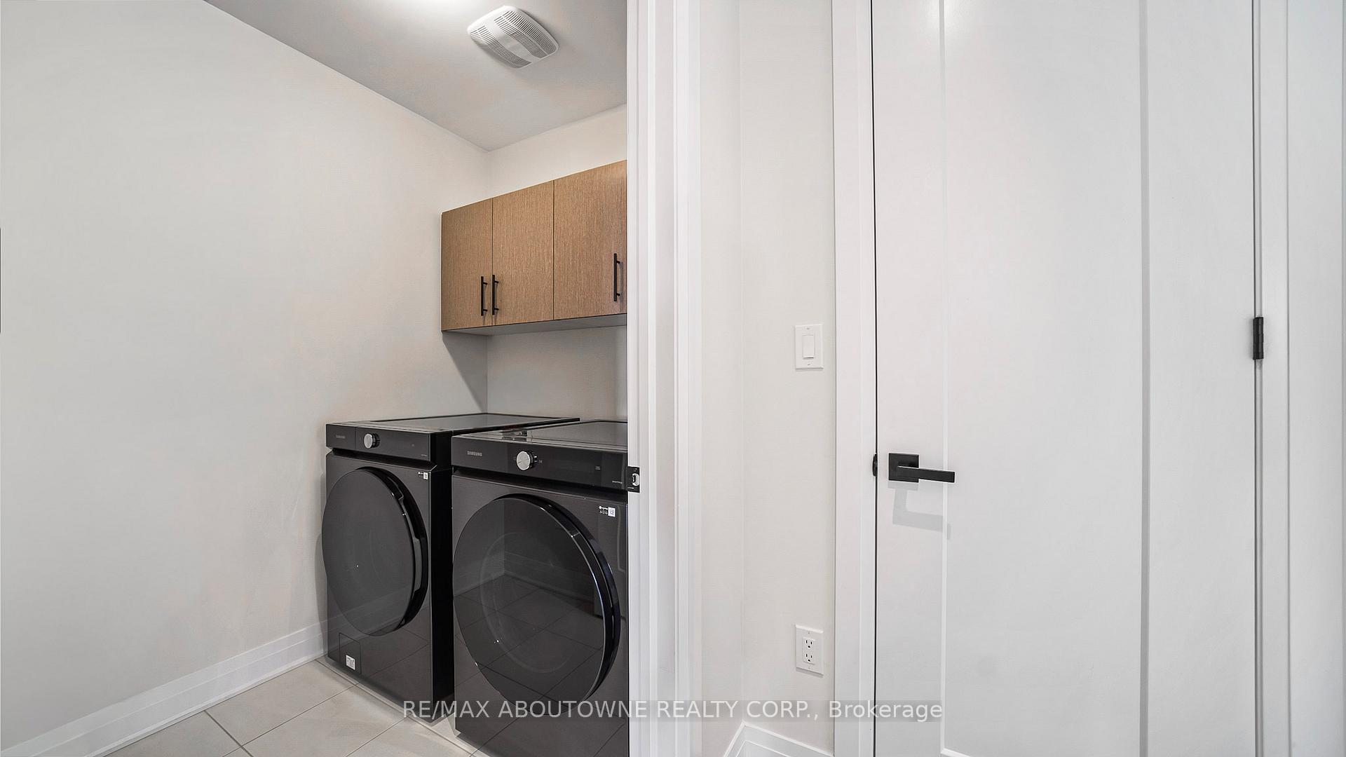 Photo 19 of 102 Settlers Road E, Oakville, Glenorchy — HOMEH