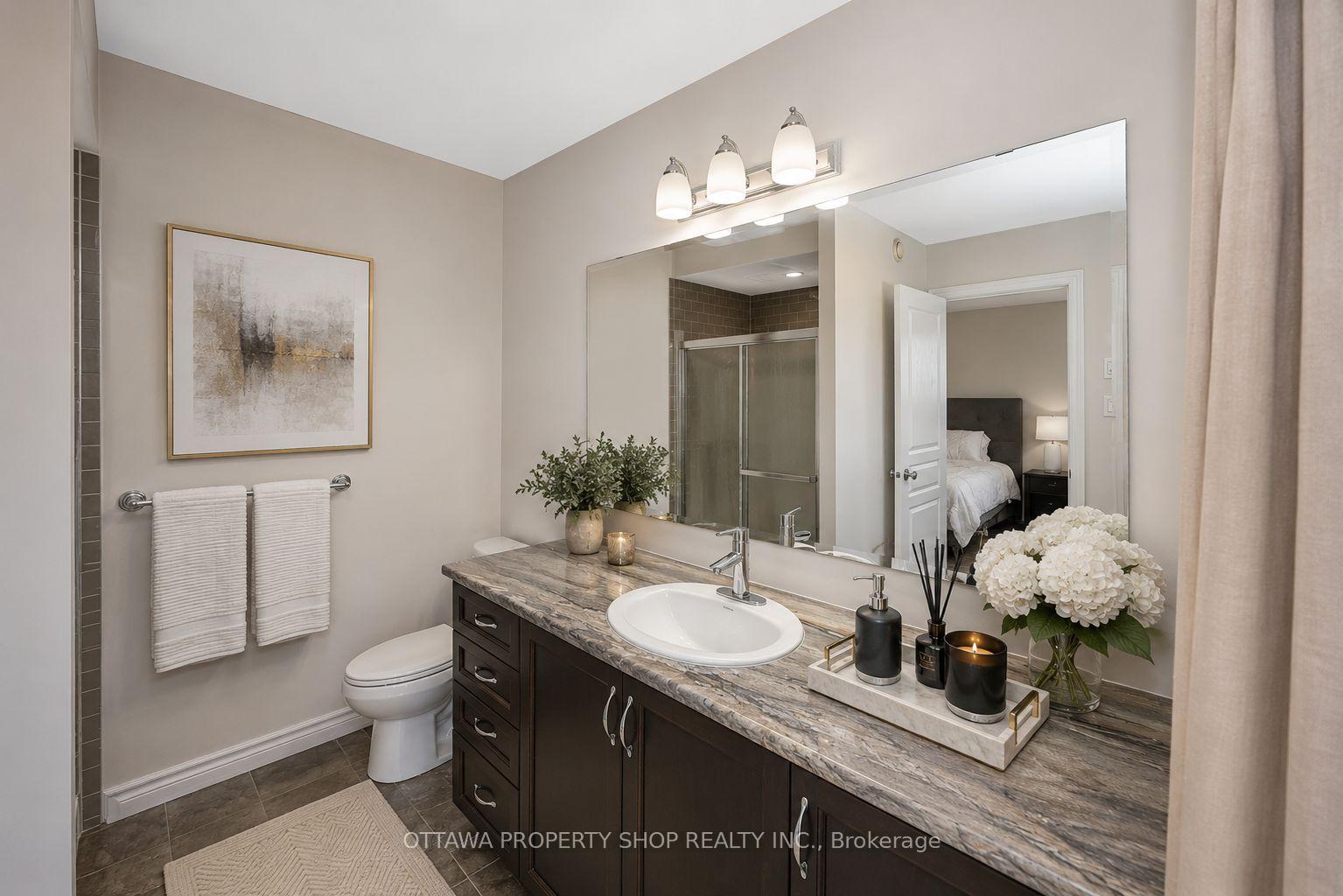 Photo 23 of 393 Livery Street, Ottawa, Kanata - Emerald Meadows/Trailwest — HOMEH