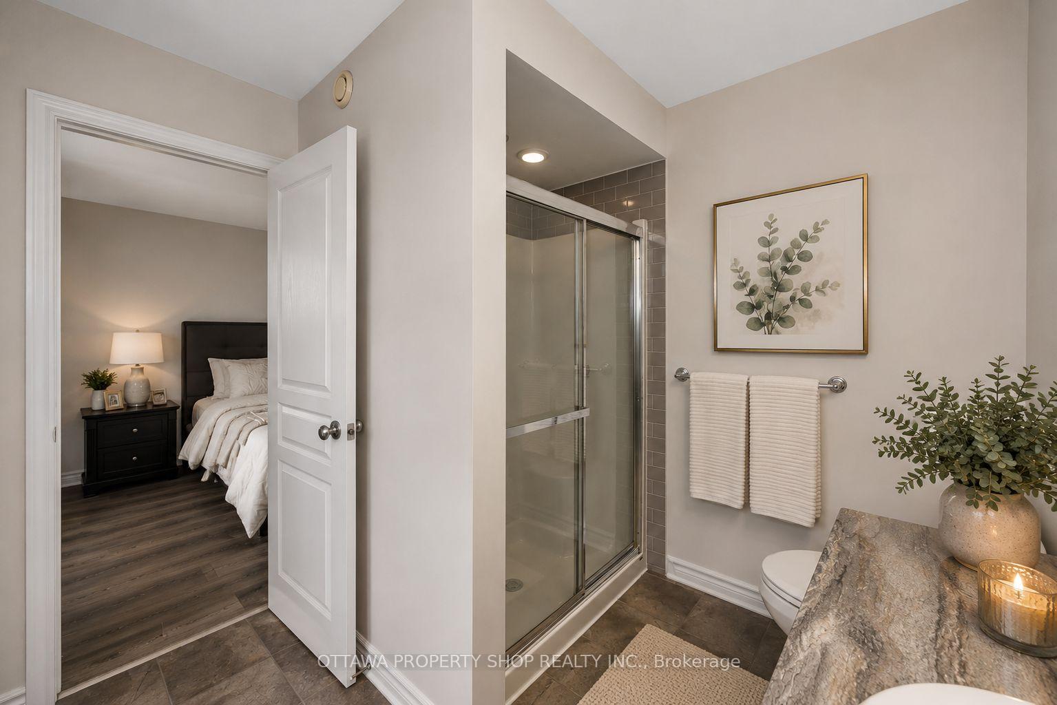 Photo 24 of 393 Livery Street, Ottawa, Kanata - Emerald Meadows/Trailwest — HOMEH