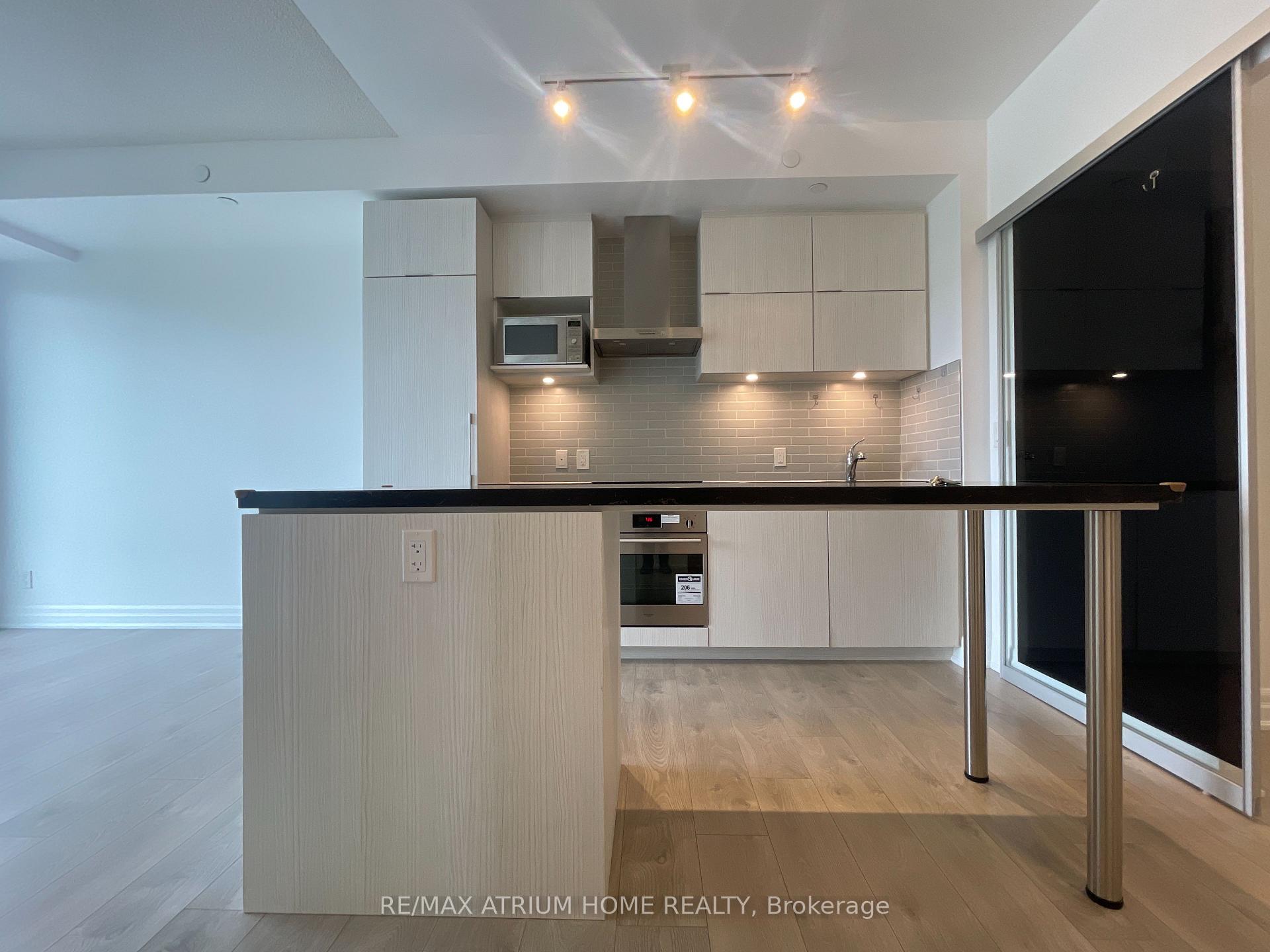 Photo 3 of Unit 601, 18 Rouge Valley Drive W, Markham, Unionville — HOMEH