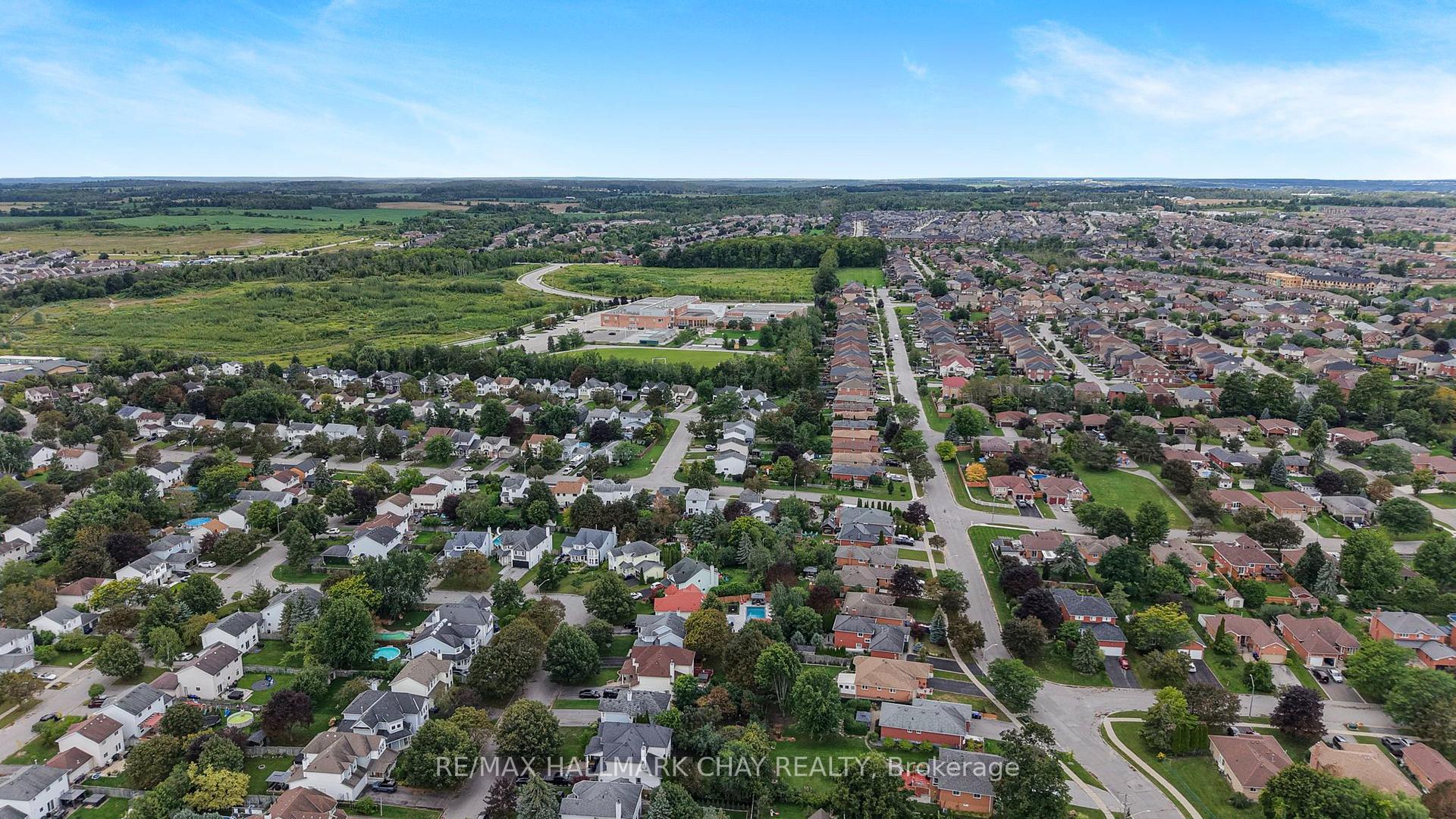 Photo 37 of 1034 Linden Street, Innisfil, Alcona — HOMEH