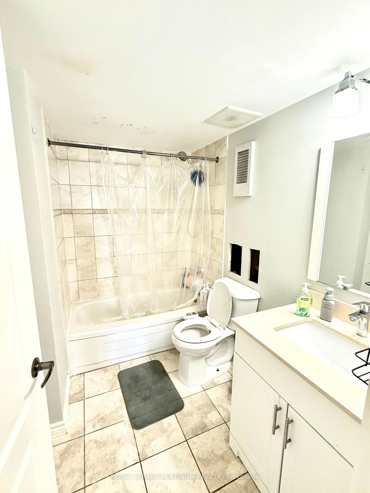 Photo 14 of Unit Ph#5, 4205 Shipp Drive, Mississauga, City Centre — HOMEH