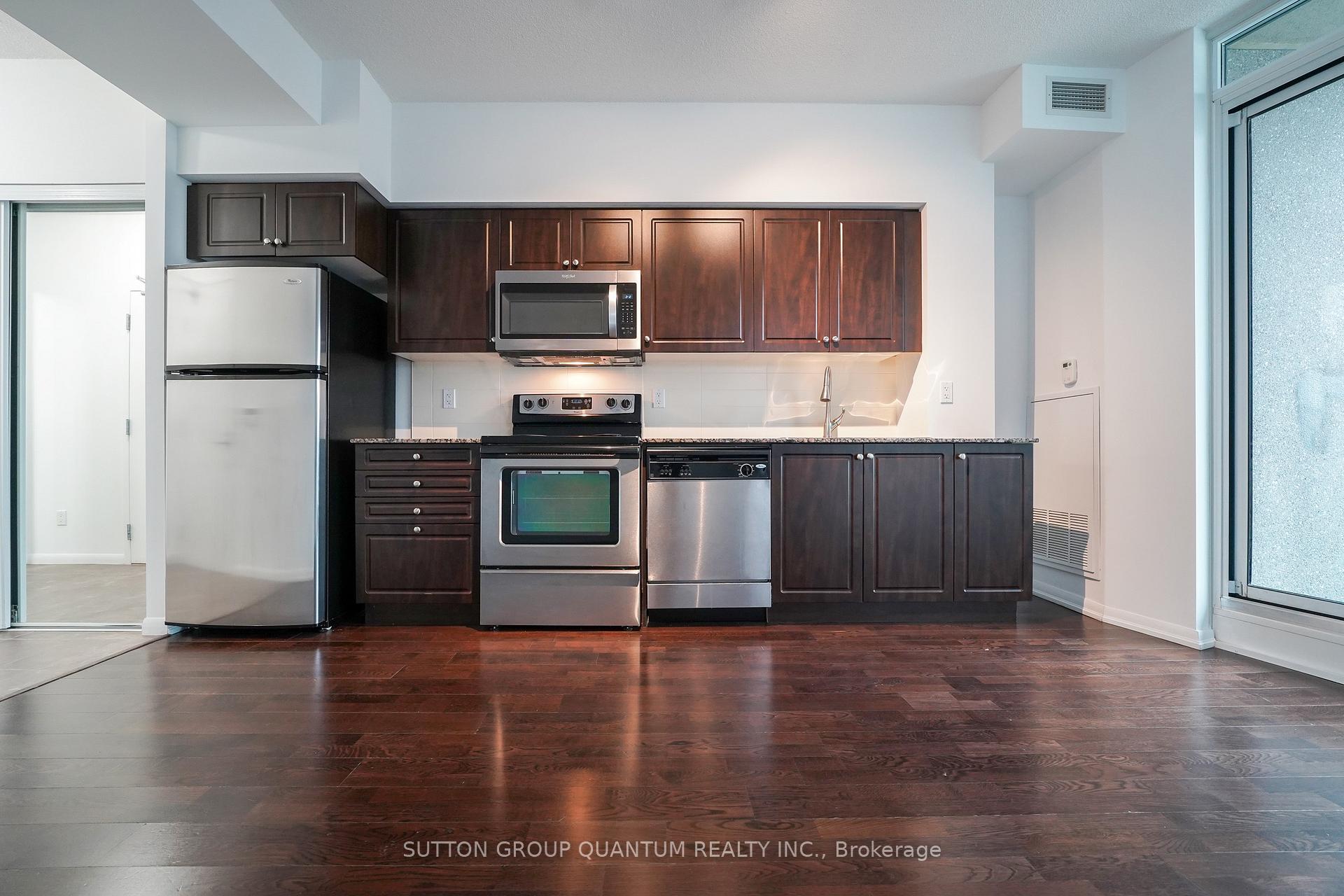 Photo 4 of Unit 773, 209 Fort York Boulevard, Toronto, Niagara — HOMEH
