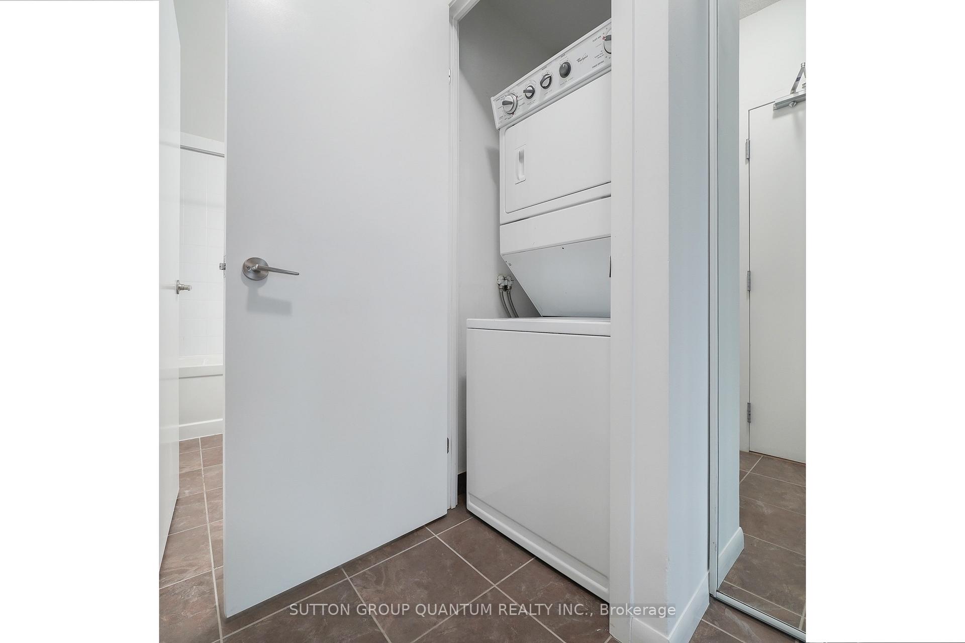 Photo 11 of Unit 773, 209 Fort York Boulevard, Toronto, Niagara — HOMEH
