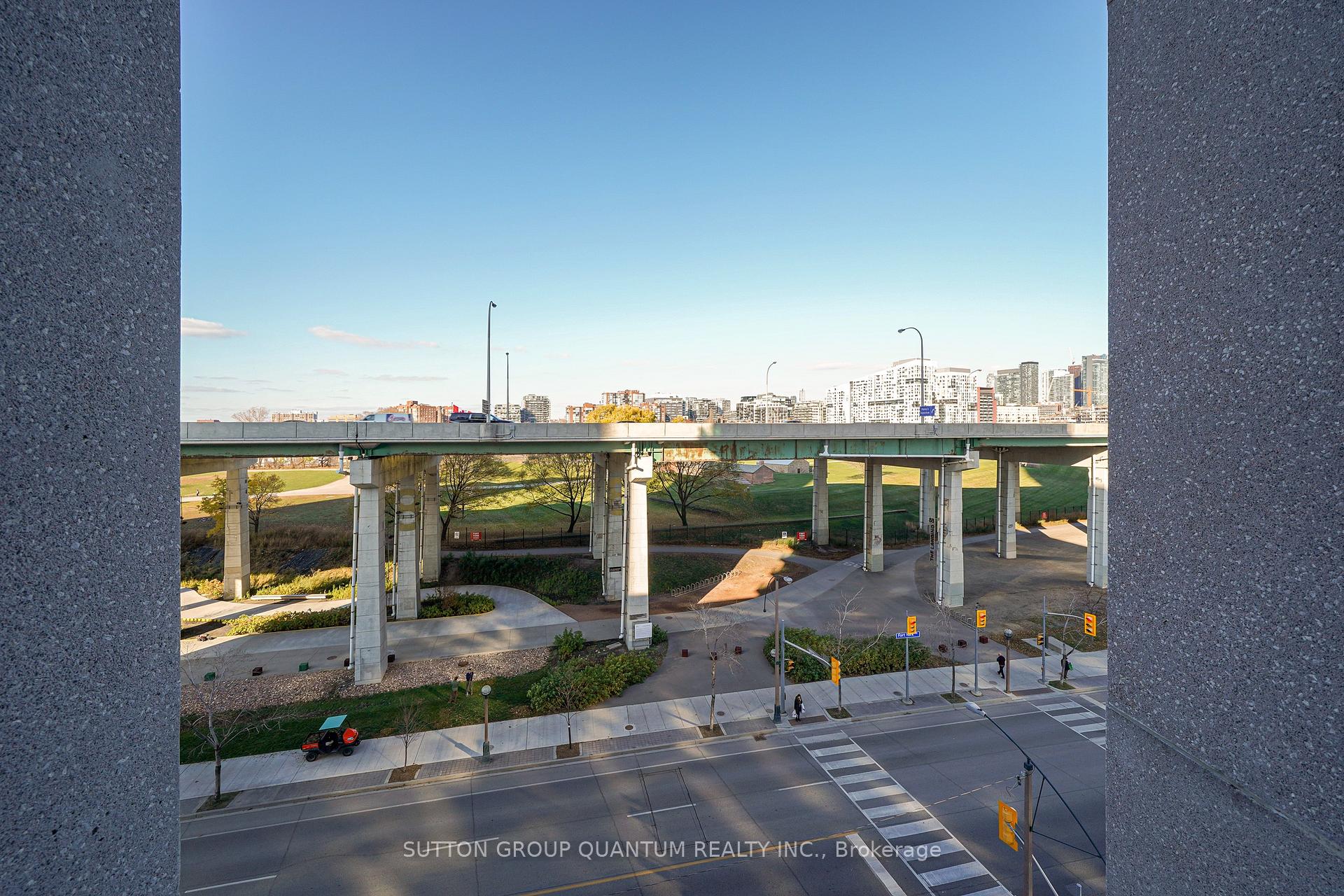 Photo 12 of Unit 773, 209 Fort York Boulevard, Toronto, Niagara — HOMEH