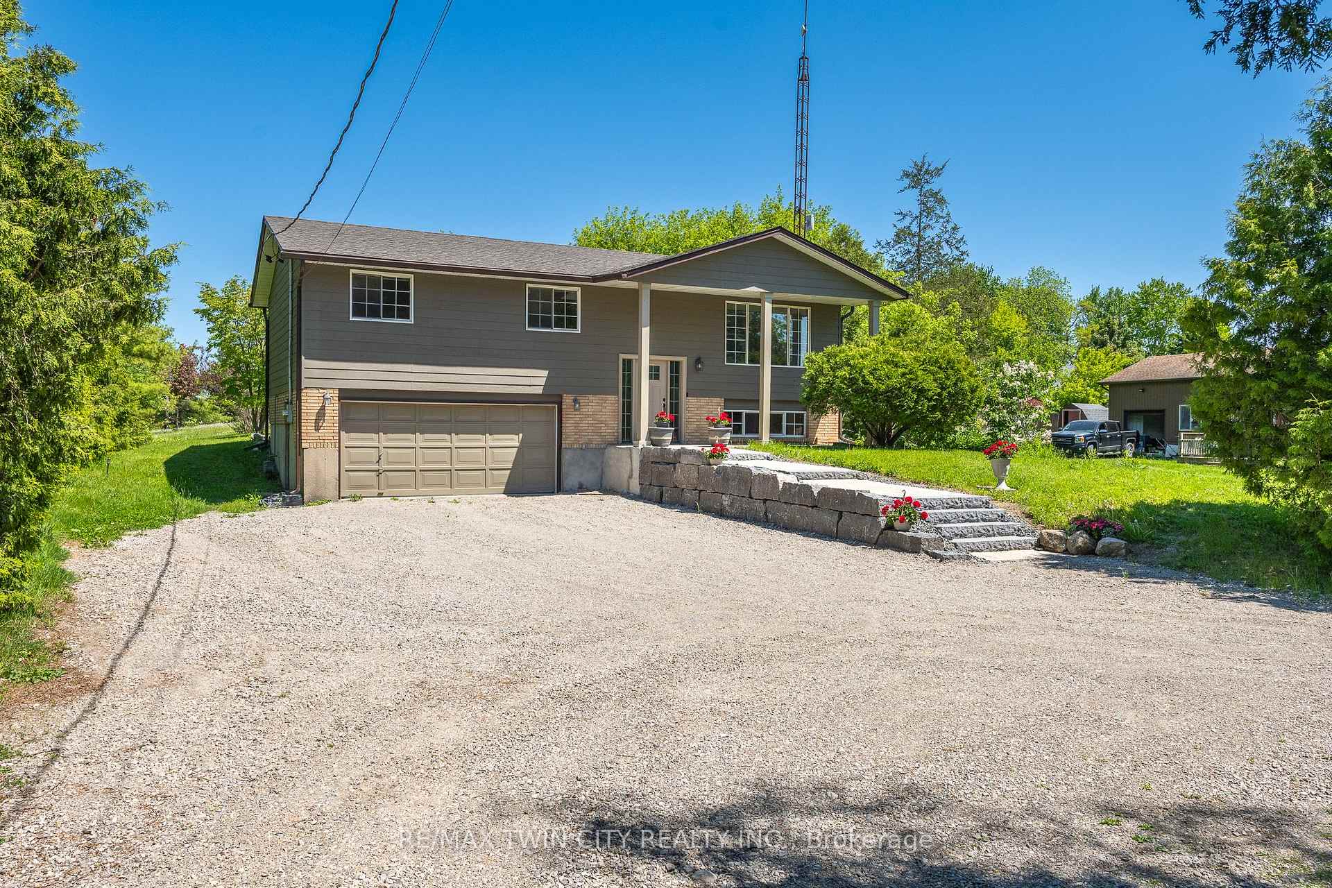 Photo 2 of 1621 Morrison Road, Cambridge, Little's Corners — HOMEH