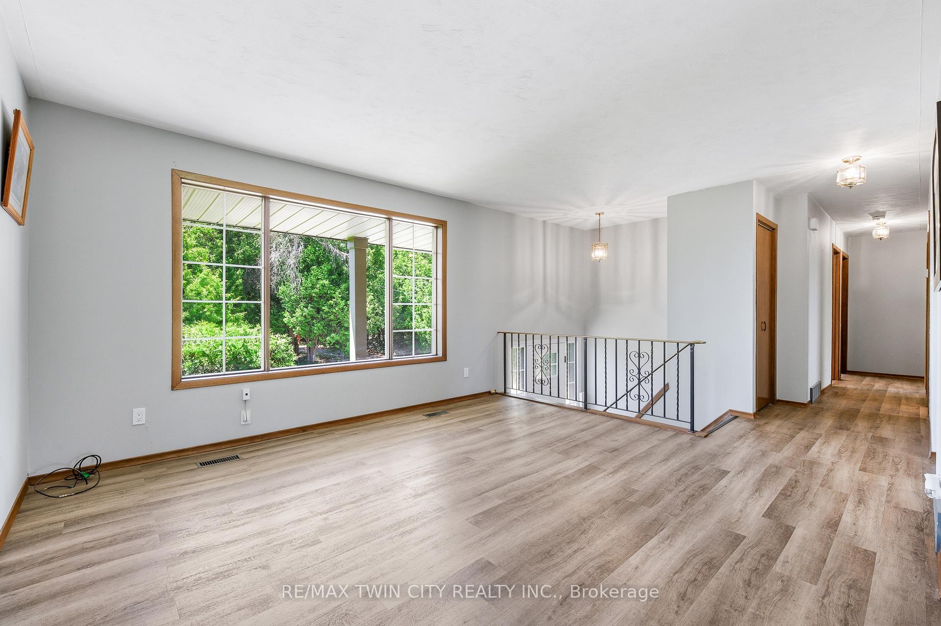 Photo 12 of 1621 Morrison Road, Cambridge, Little's Corners — HOMEH