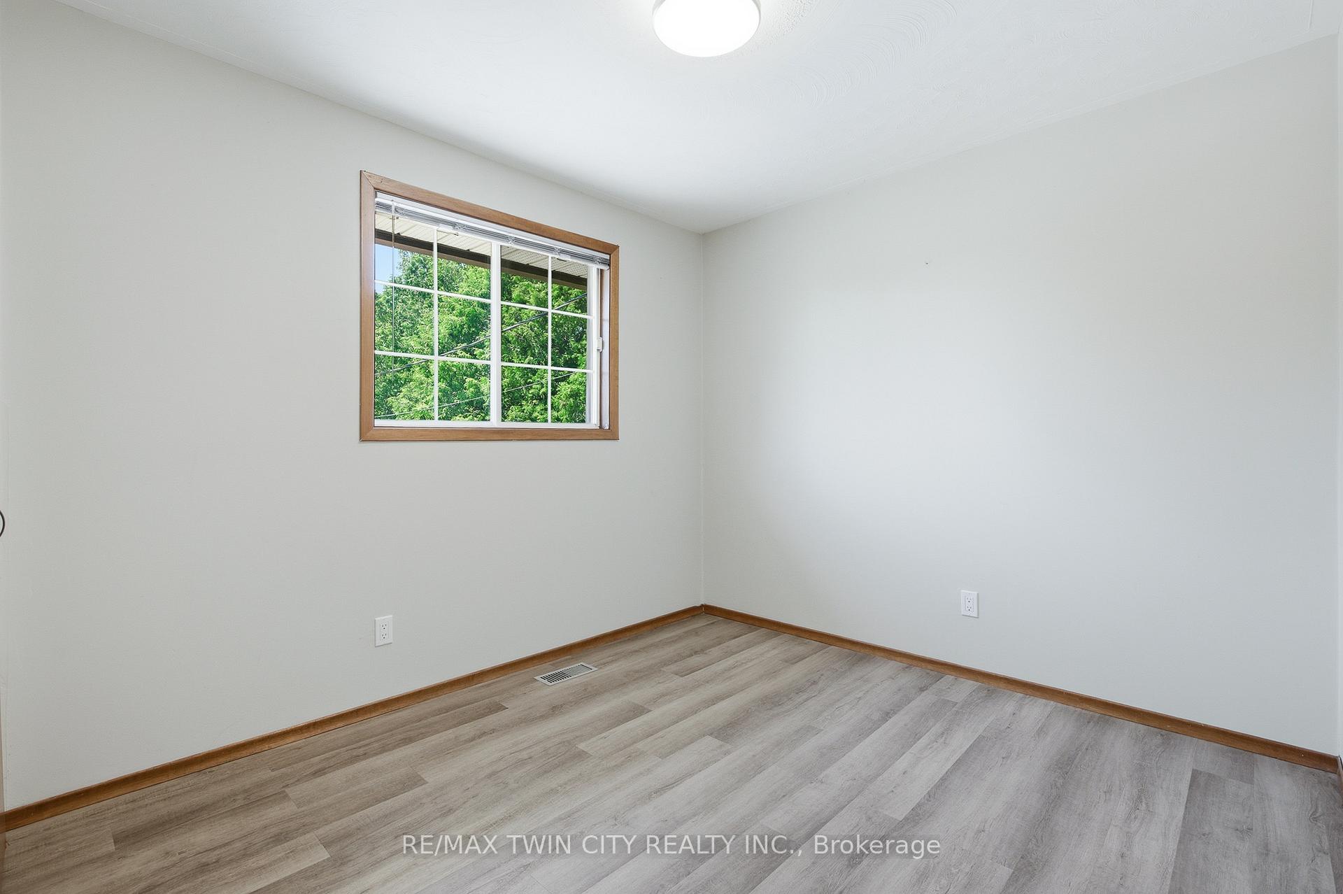 Photo 27 of 1621 Morrison Road, Cambridge, Little's Corners — HOMEH
