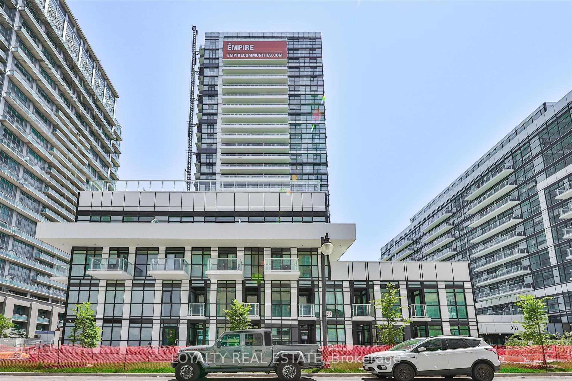 Front of Unit 311, 251 Manitoba Street