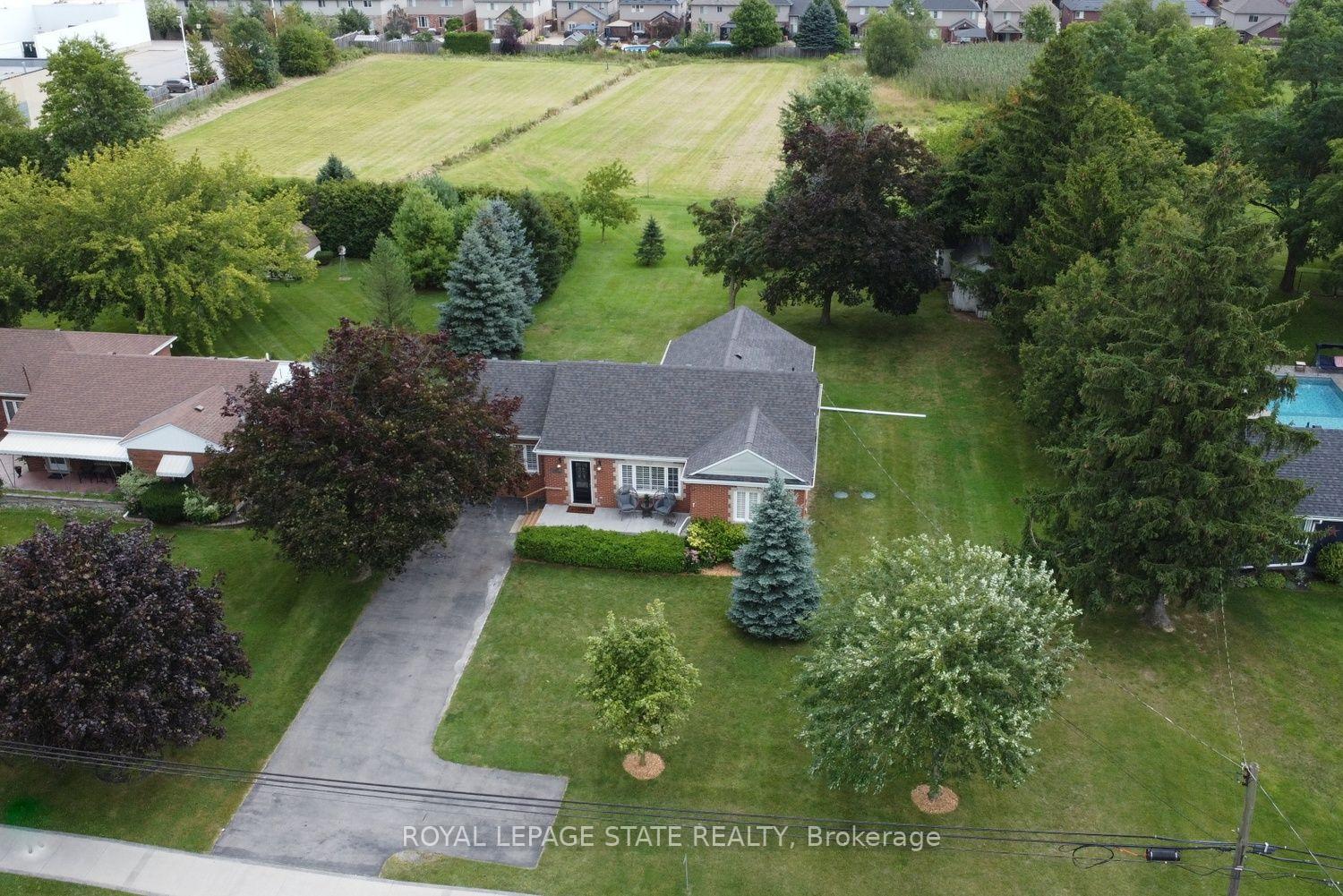 Photo 3 of 2565 Hwy 56 Road, Hamilton, Binbrook — HOMEH