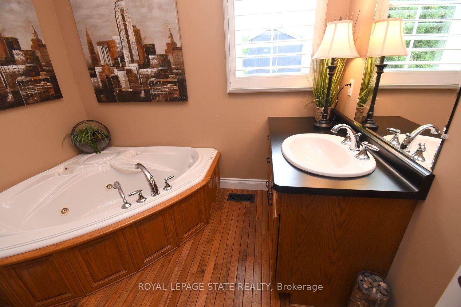 Photo 34 of 2565 Hwy 56 Road, Hamilton, Binbrook — HOMEH