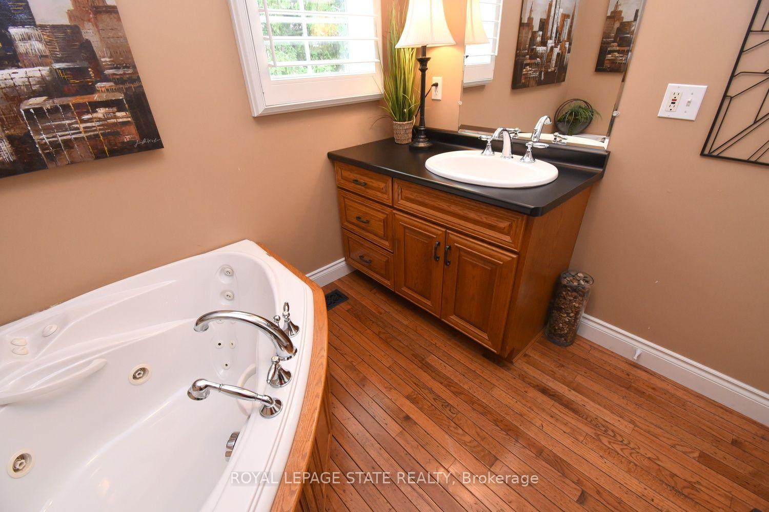 Photo 35 of 2565 Hwy 56 Road, Hamilton, Binbrook — HOMEH
