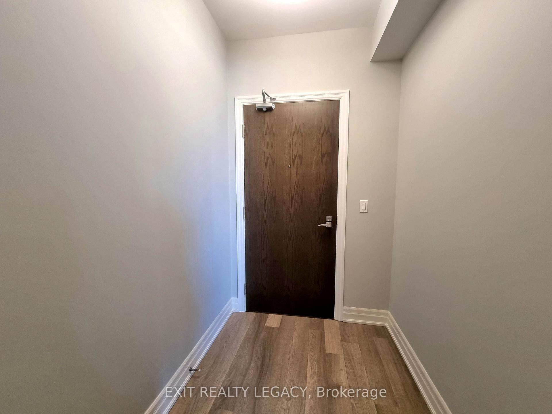 Photo 9 of Unit 808, 2900 Highway 7, Vaughan, Concord — HOMEH