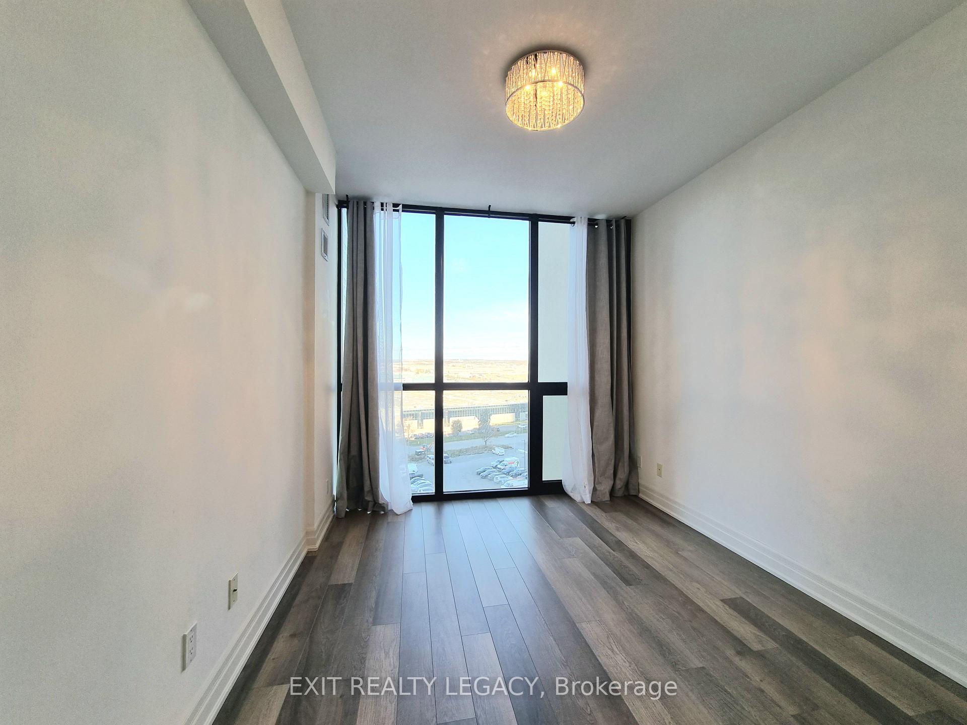 Photo 12 of Unit 808, 2900 Highway 7, Vaughan, Concord — HOMEH