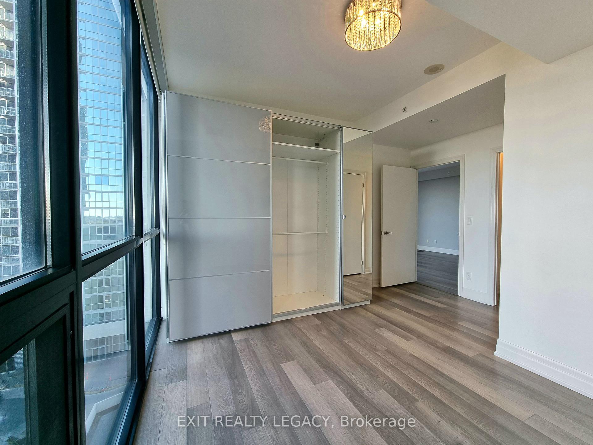 Photo 16 of Unit 808, 2900 Highway 7, Vaughan, Concord — HOMEH