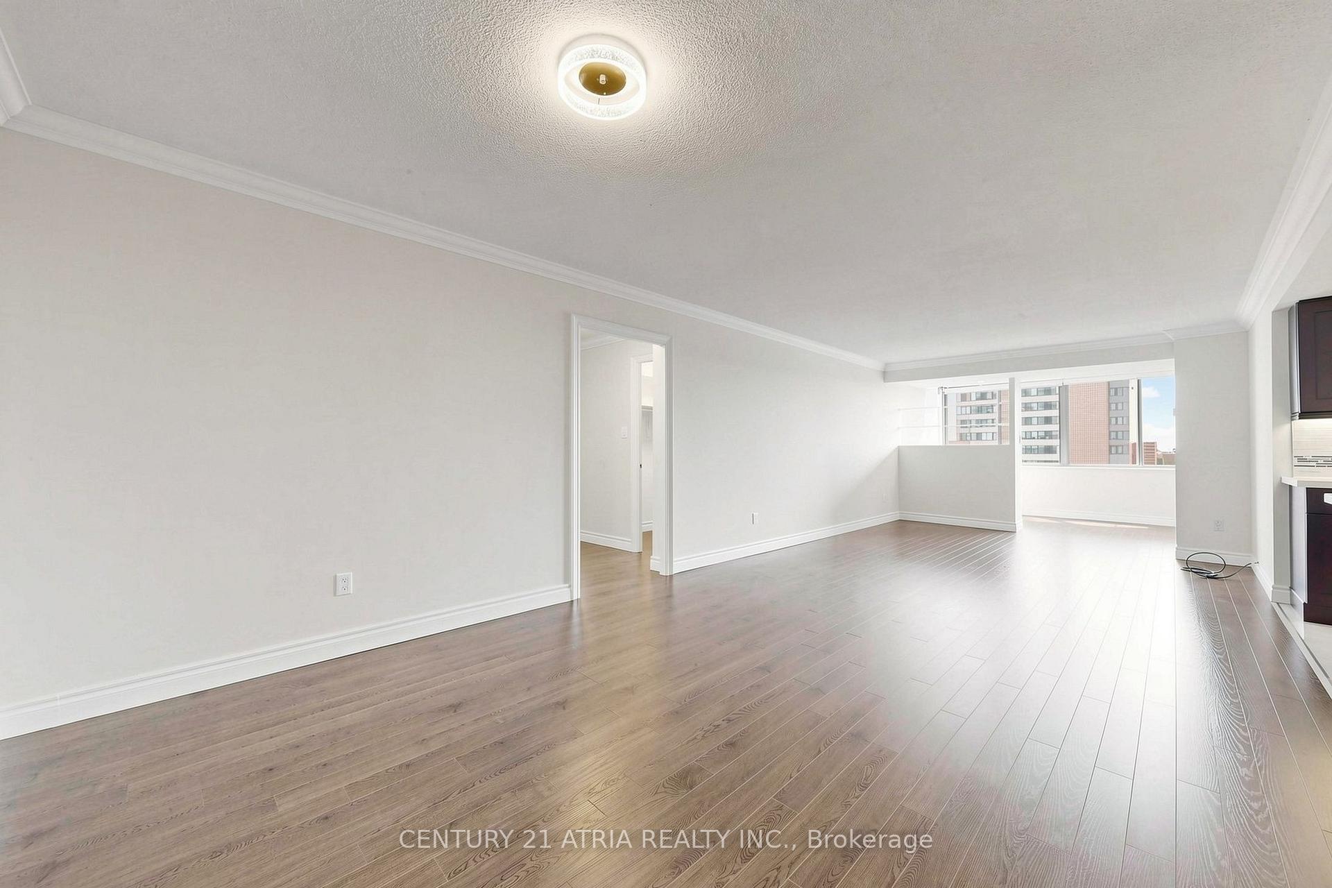 Photo 4 of Unit 808, 2350 Bridletowne Circle, Scarborough, L'Amoreaux — HOMEH