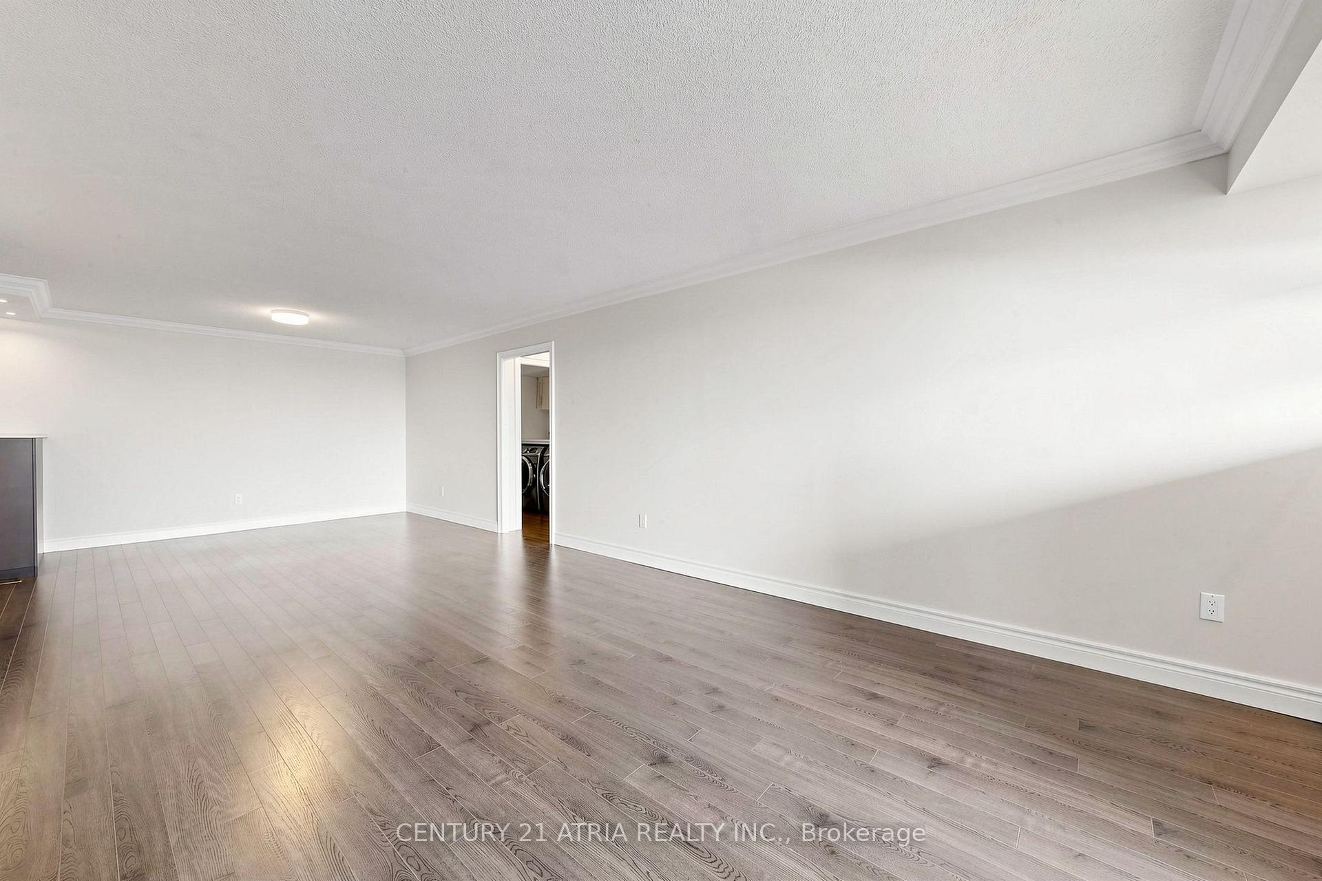 Photo 8 of Unit 808, 2350 Bridletowne Circle, Scarborough, L'Amoreaux — HOMEH