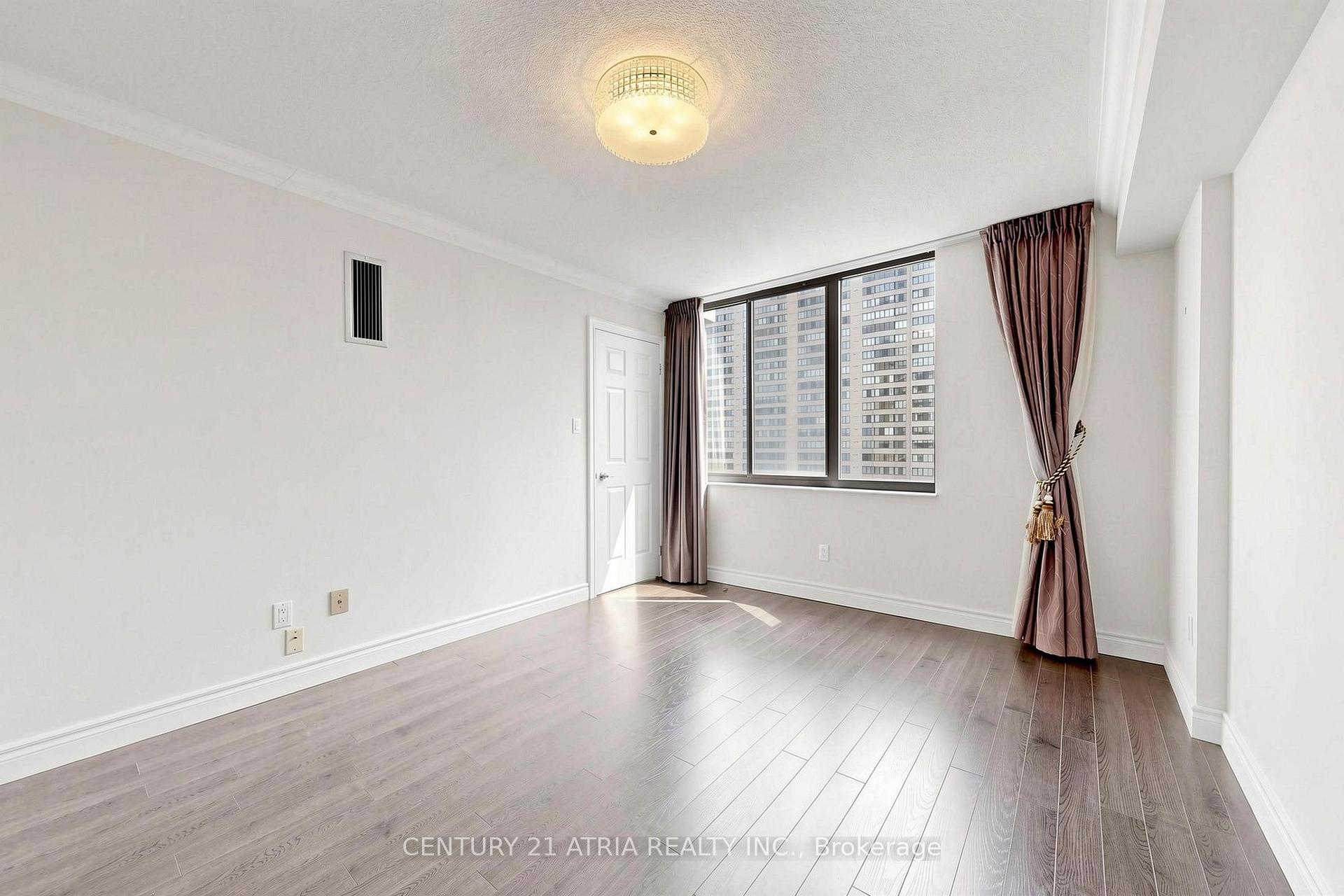 Photo 24 of Unit 808, 2350 Bridletowne Circle, Scarborough, L'Amoreaux — HOMEH