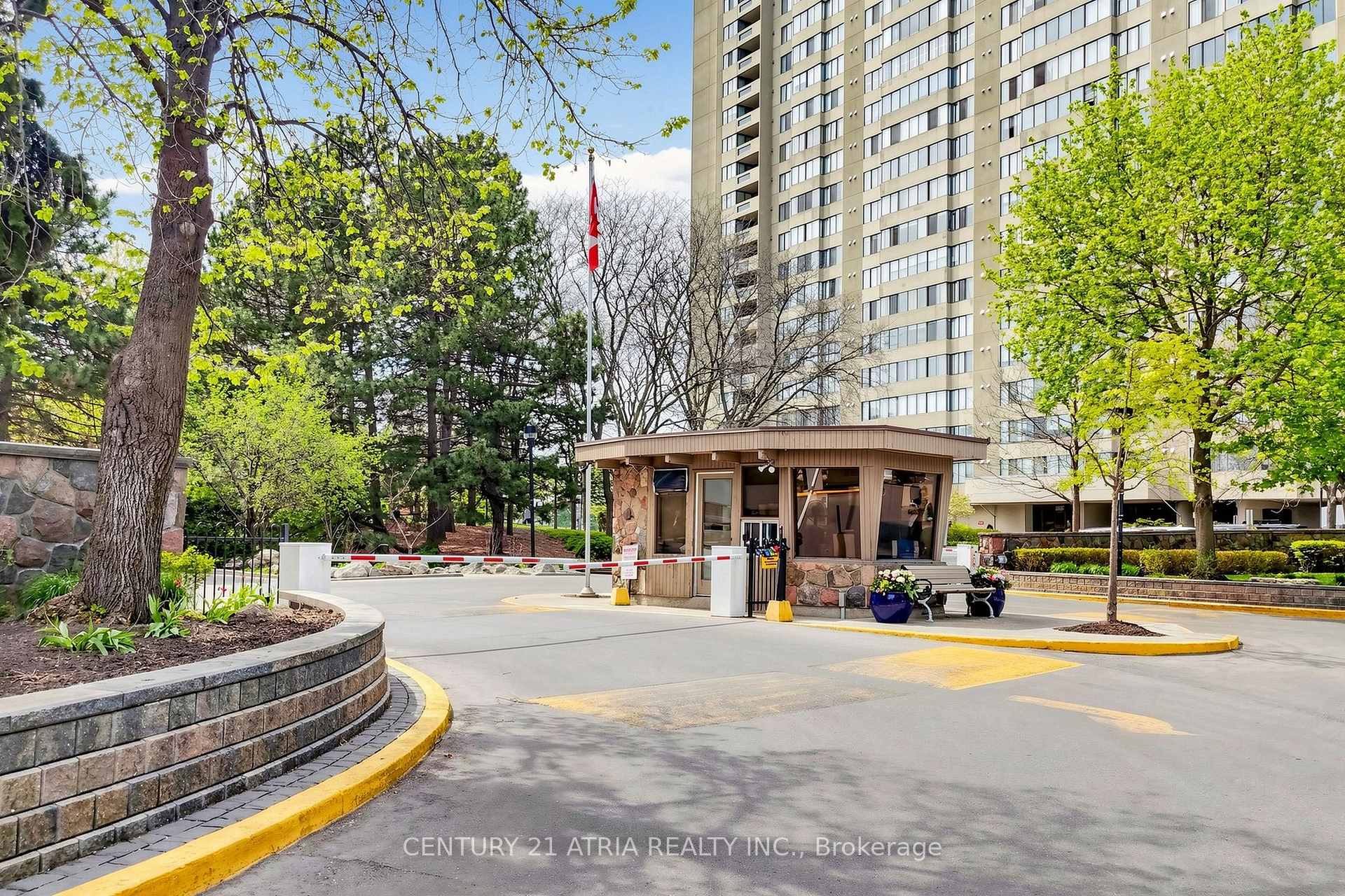 Photo 49 of Unit 808, 2350 Bridletowne Circle, Scarborough, L'Amoreaux — HOMEH