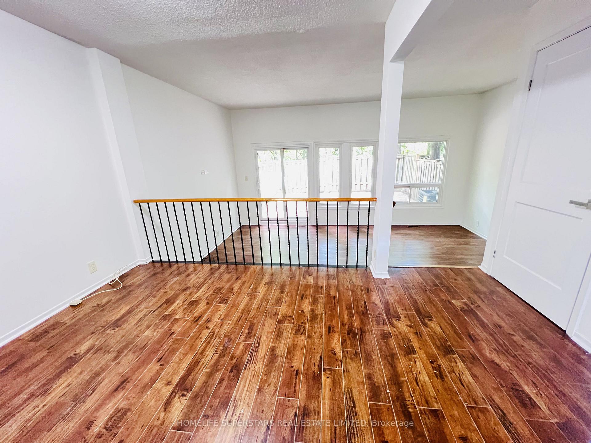 Photo 3 of Unit 158, 2050 Upper Middle Road, Burlington, Brant Hills — HOMEH