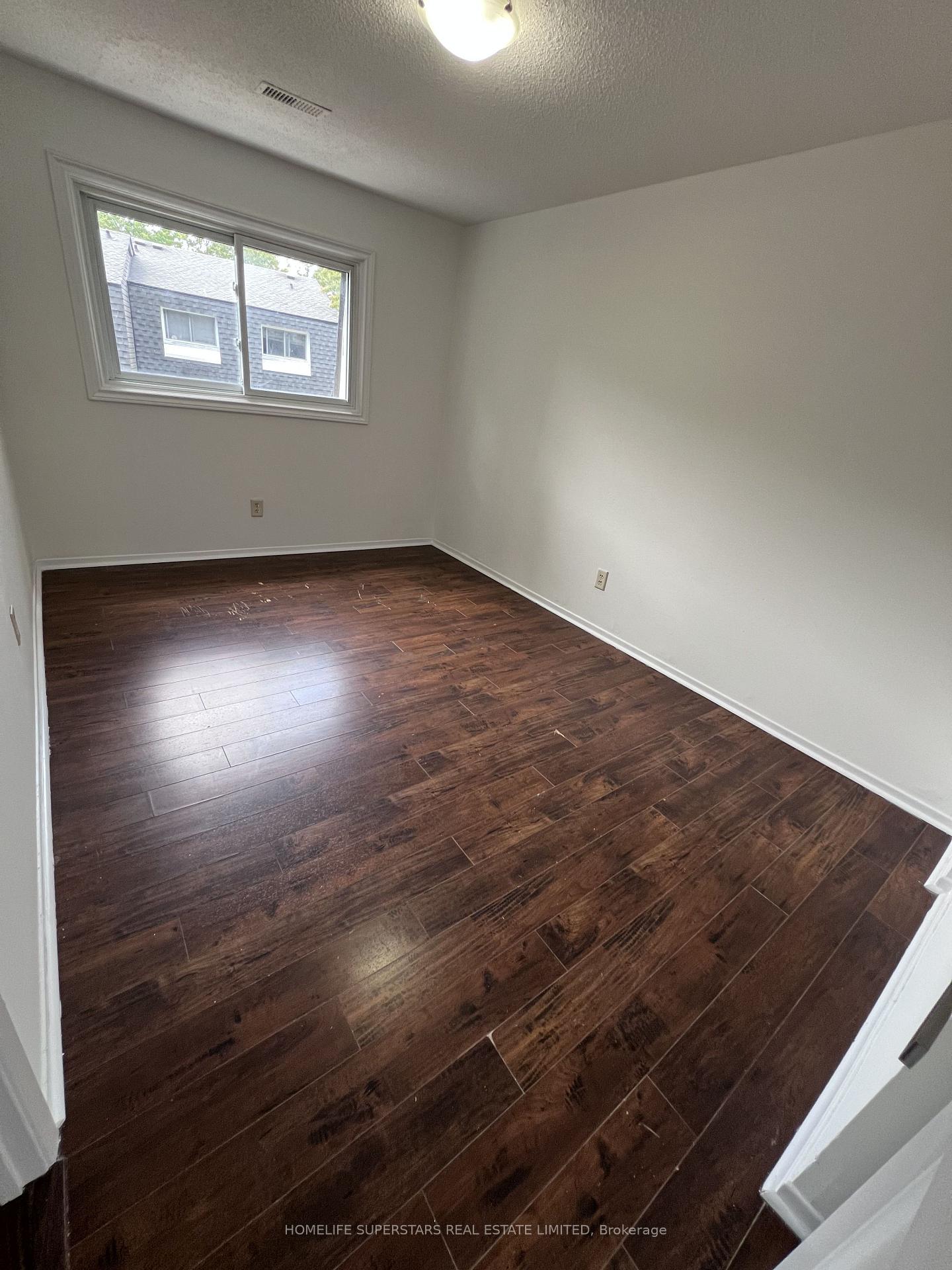 Photo 6 of Unit 158, 2050 Upper Middle Road, Burlington, Brant Hills — HOMEH
