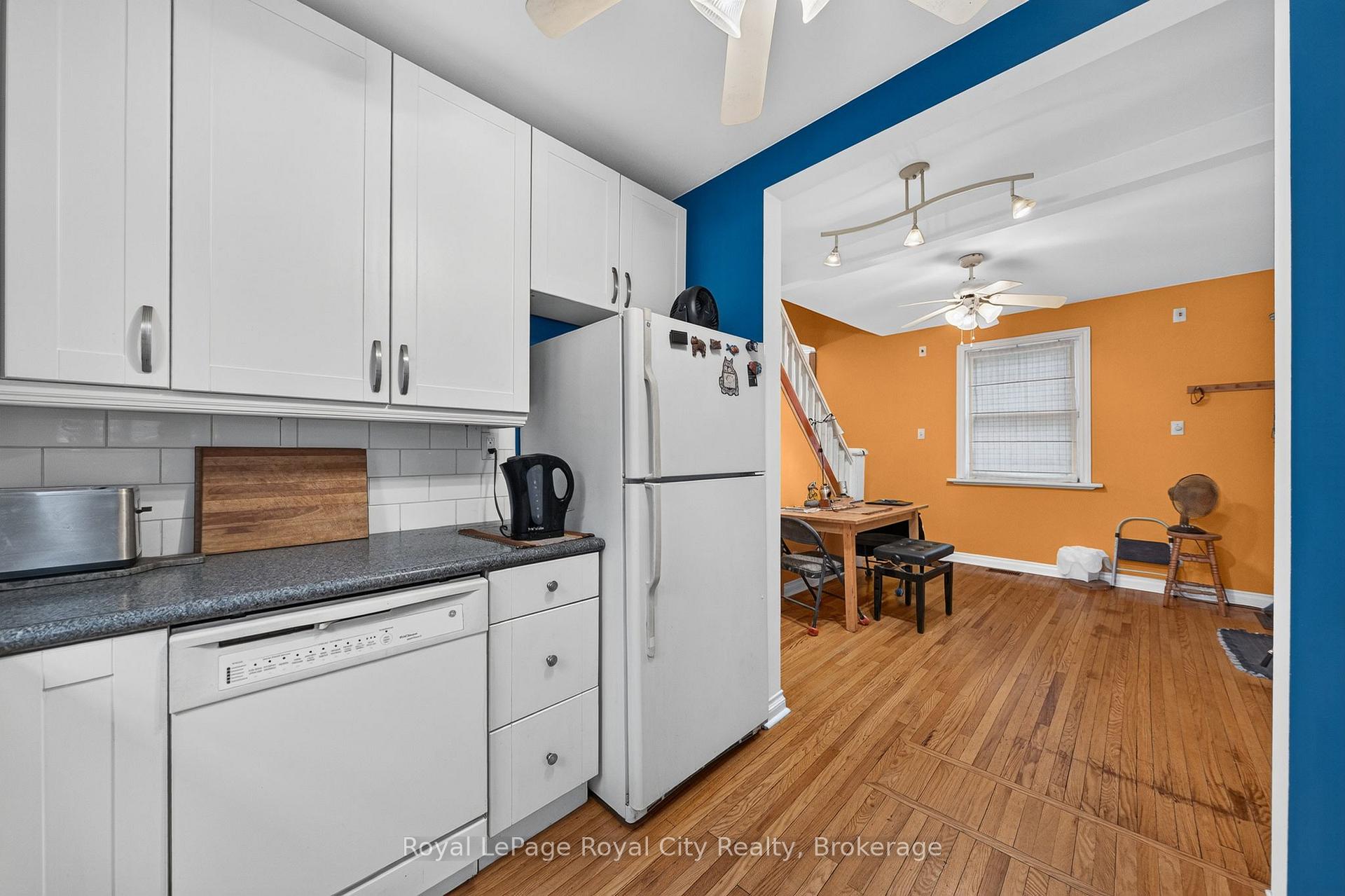 Photo 23 of 19 Walter Street, Guelph, St. Patrick's Ward — HOMEH