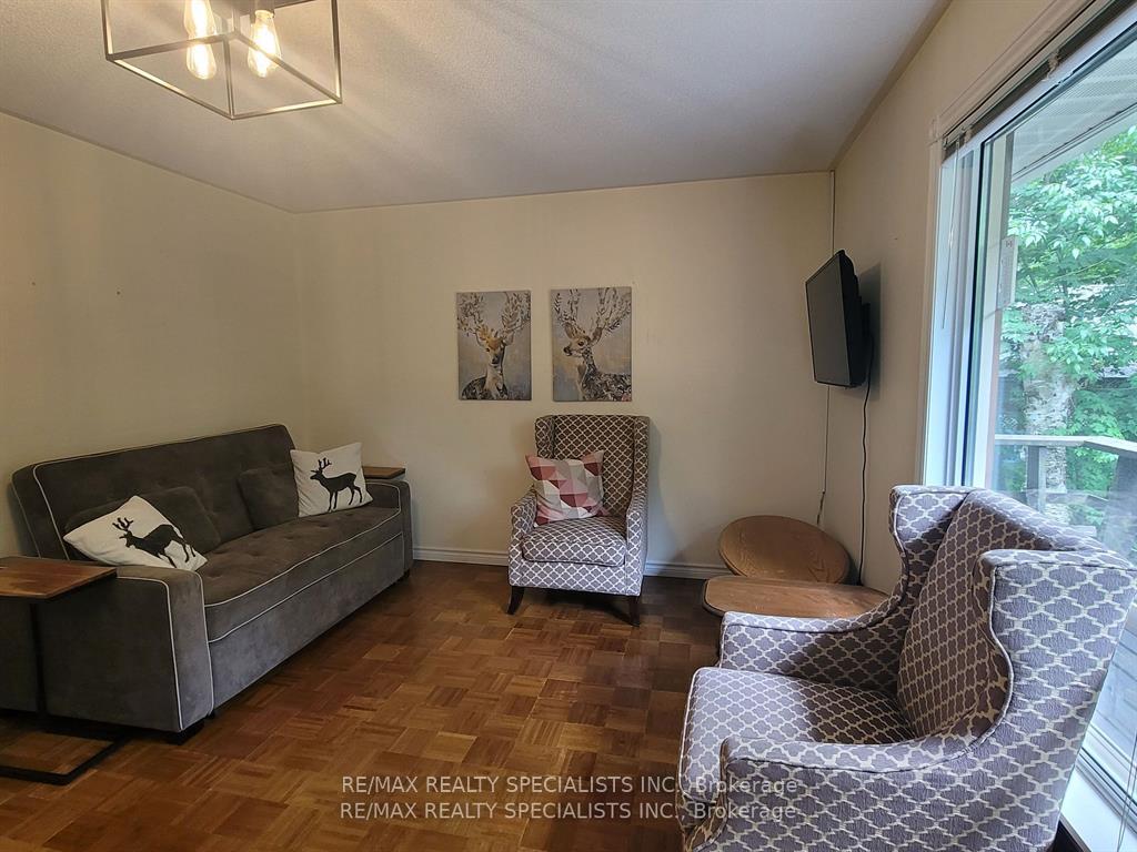 Photo 8 of 7464 Ash Crescent, Severn, Washago — HOMEH